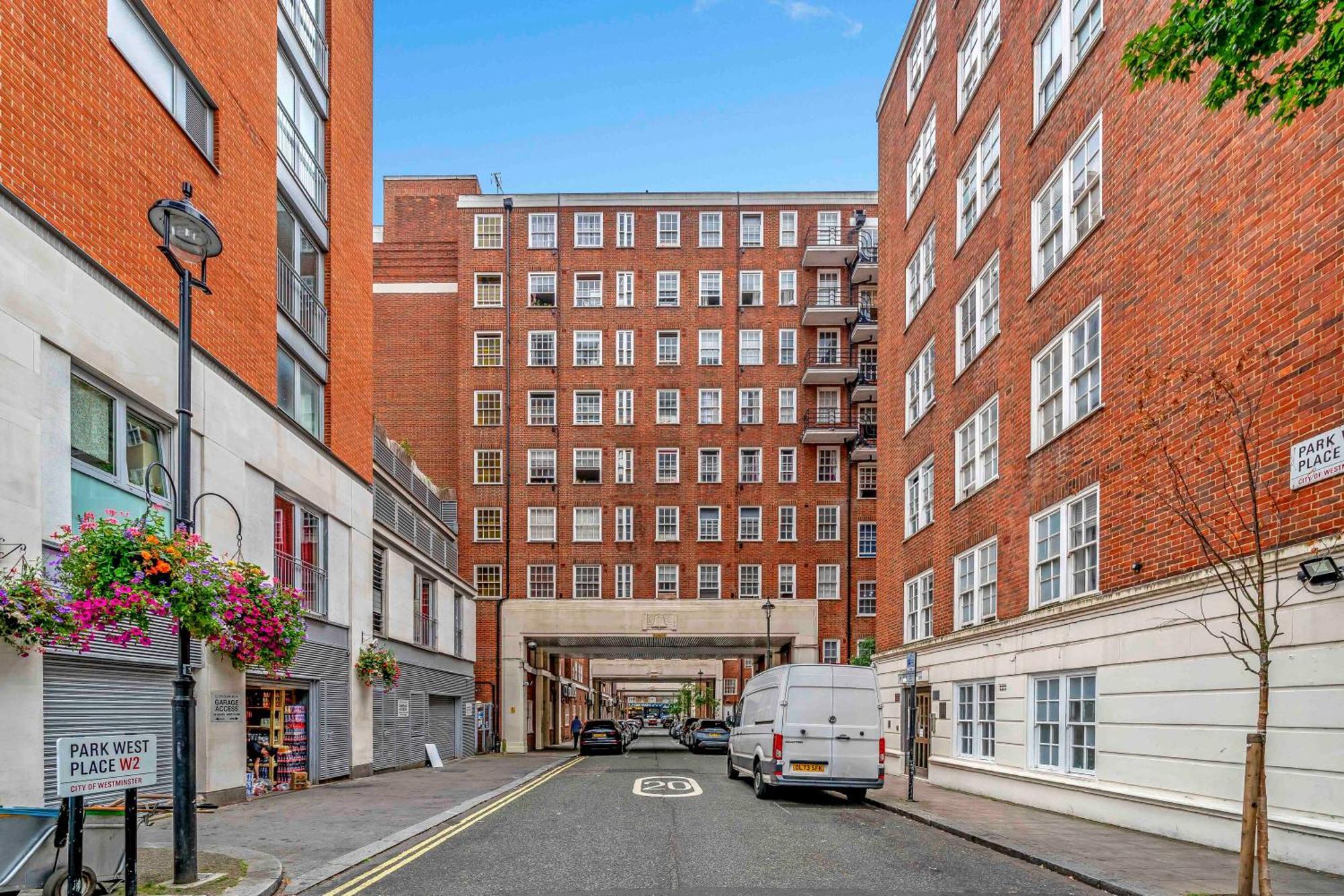 Magnificent 1 Bed Flat Near Marble Arch * London