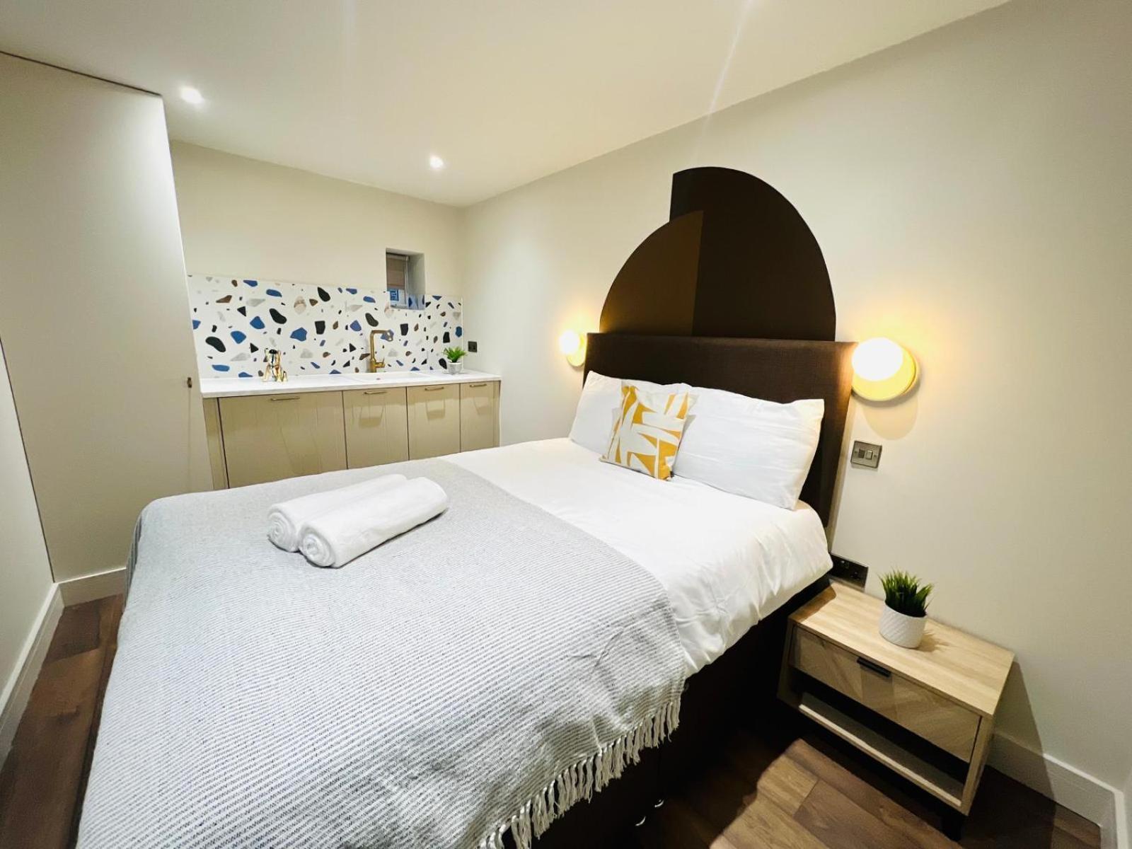 Holly A Mini Great Location For Tourist!!! Guest house London
