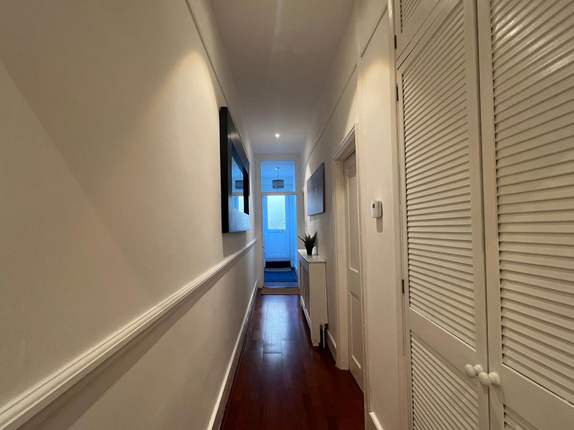 2 Bedroom Luxury Flat In Centre Of Muswell Hill Apartment London