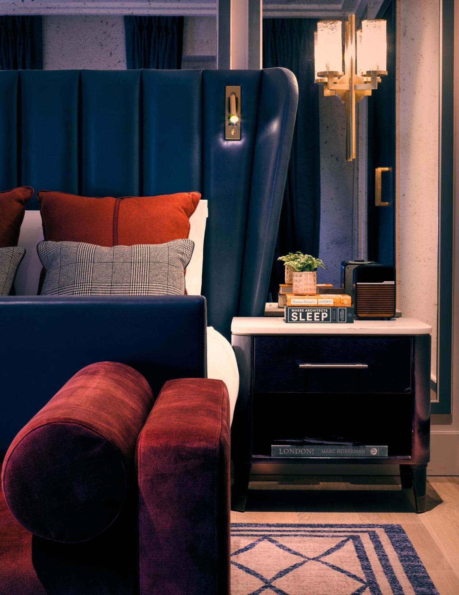 The Mayfair Townhouse - An Iconic Luxury