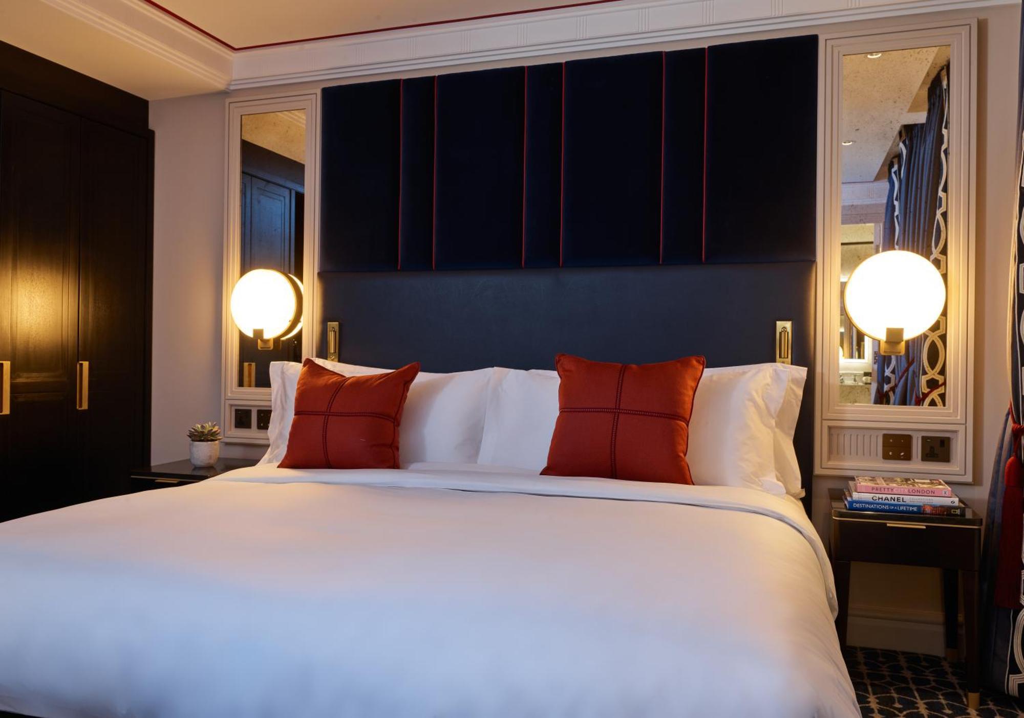 The Mayfair Townhouse - An Iconic Luxury Hotel London