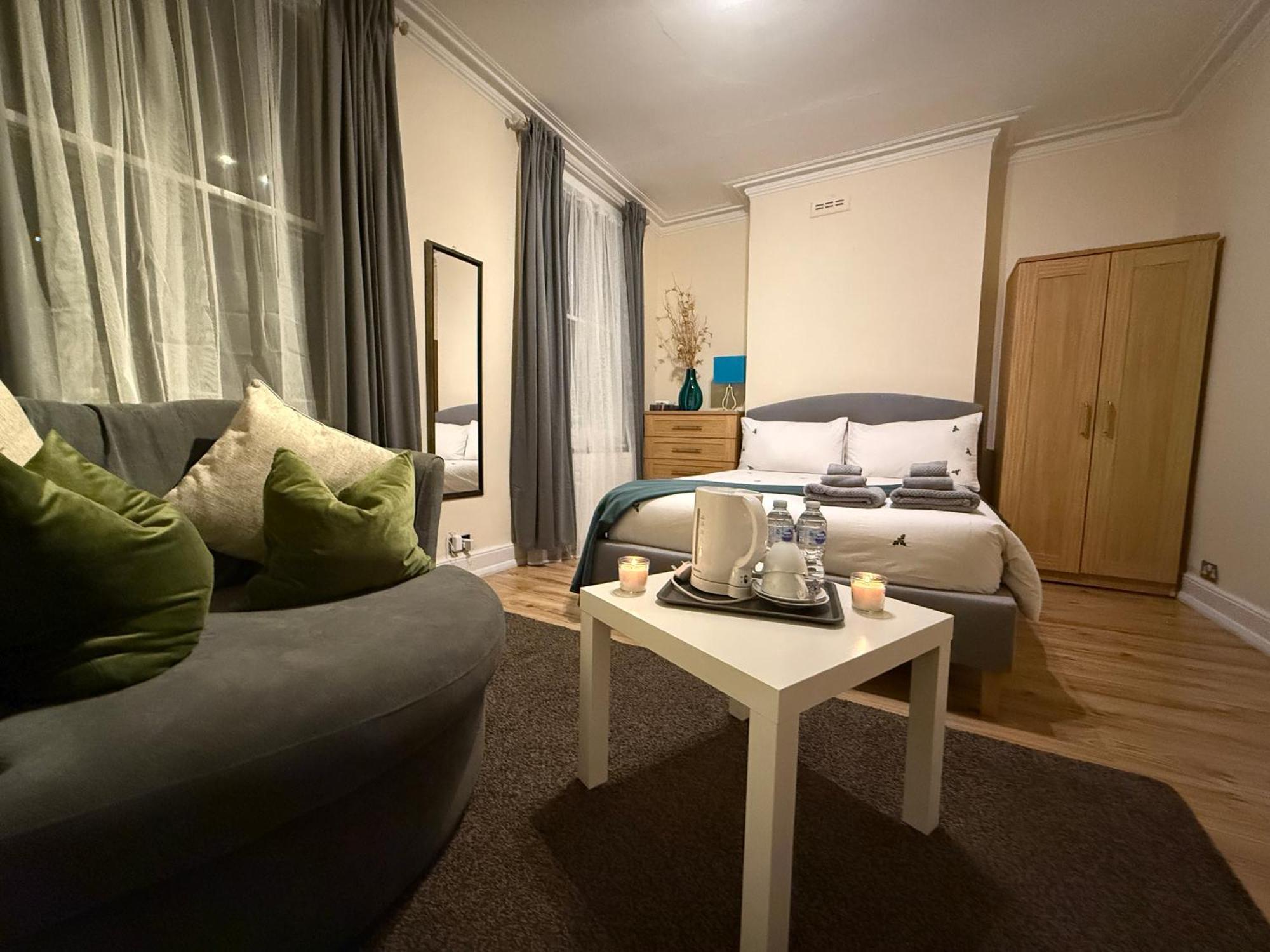Good Size And Cheap Double In Hammersmith * Londres