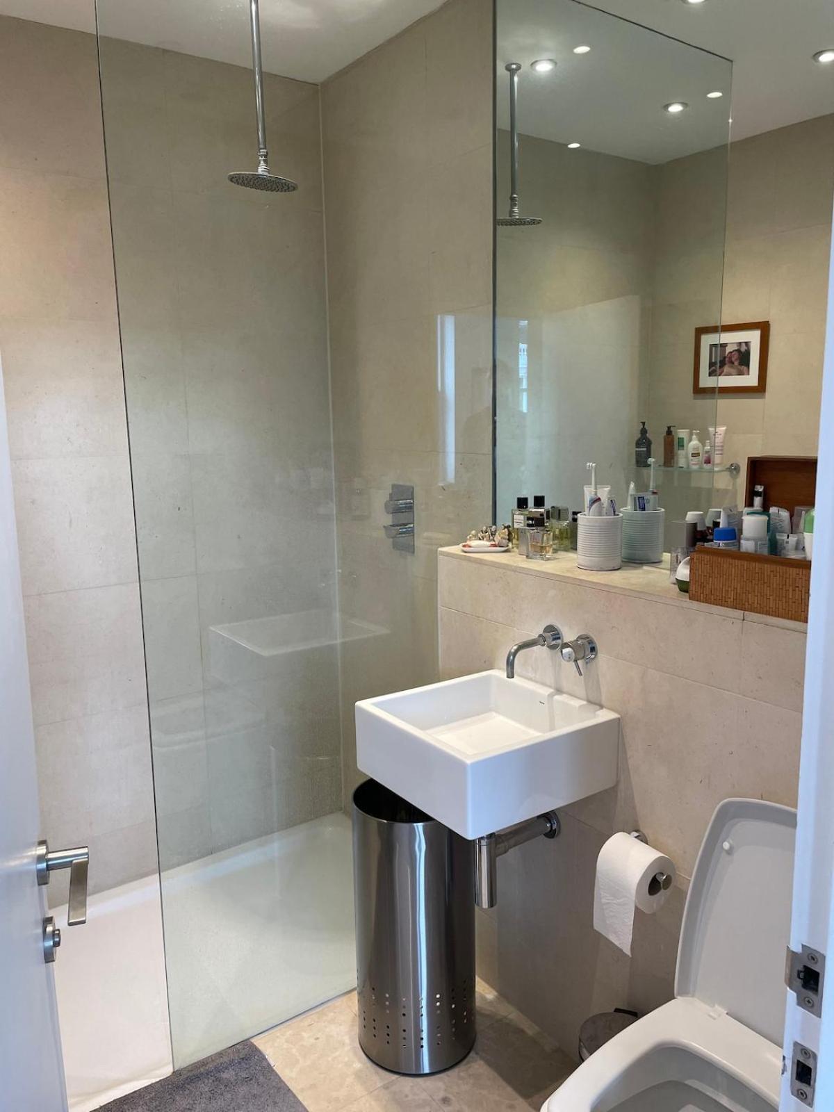 Chelsea, Three-bedroom Contemporary Living Duplex London
