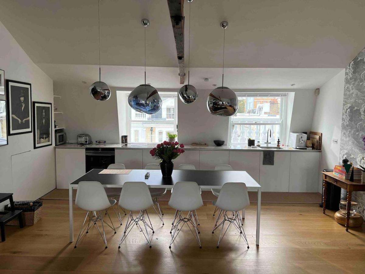 Apartment Chelsea, Three-bedroom Contemporary Living Duplex