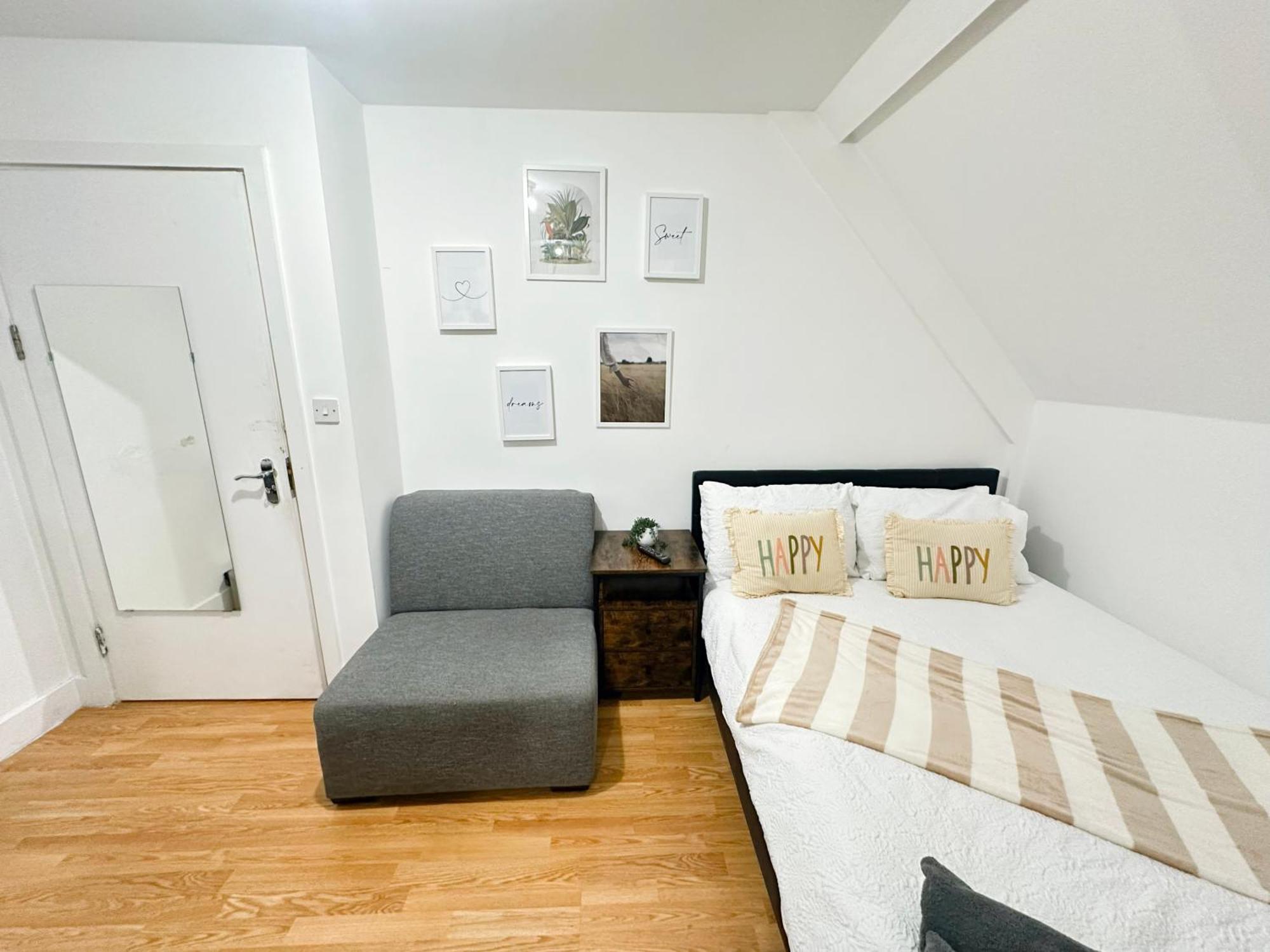 Wembley Stadium Homestay