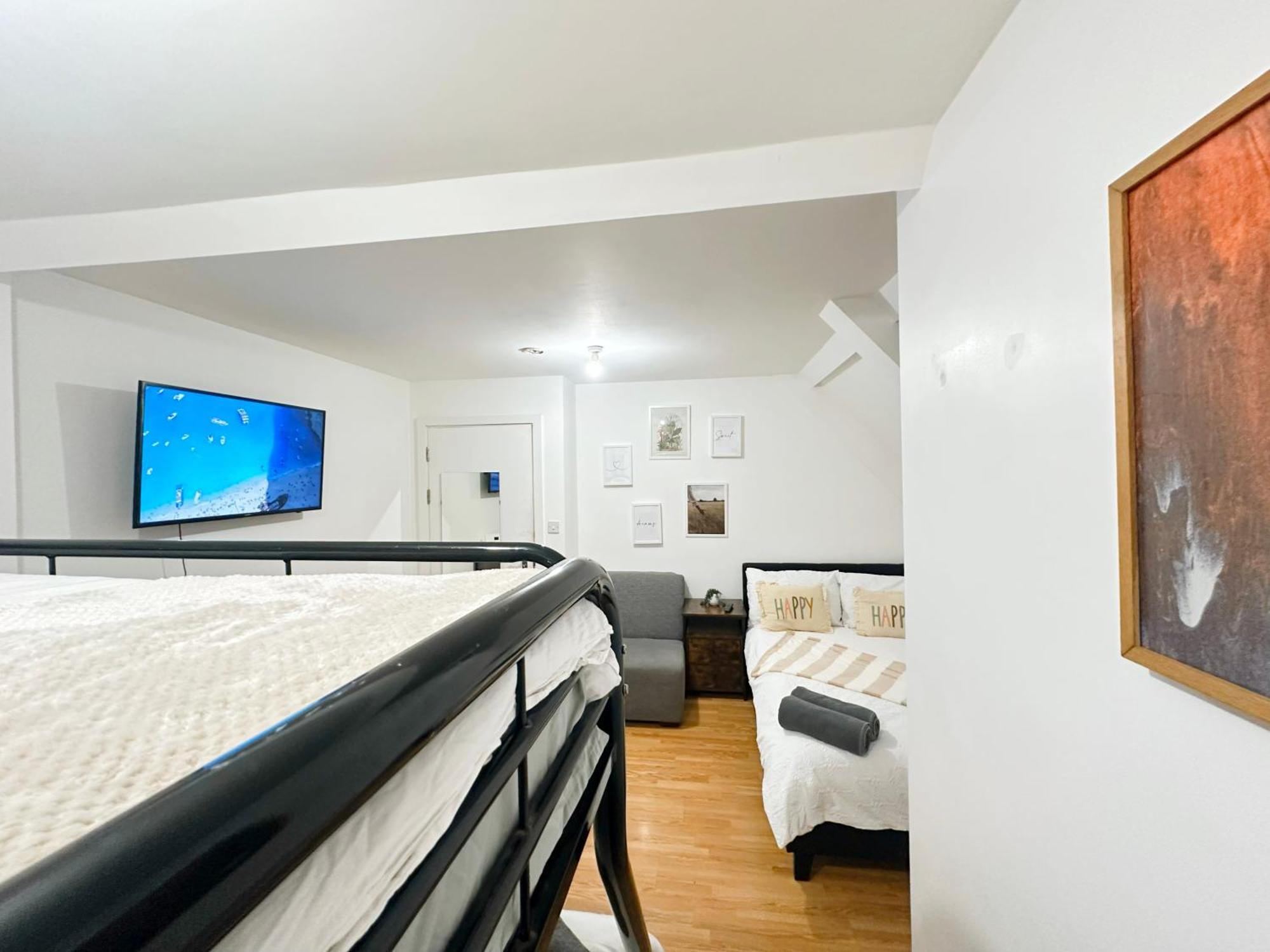 Wembley Stadium Homestay *
