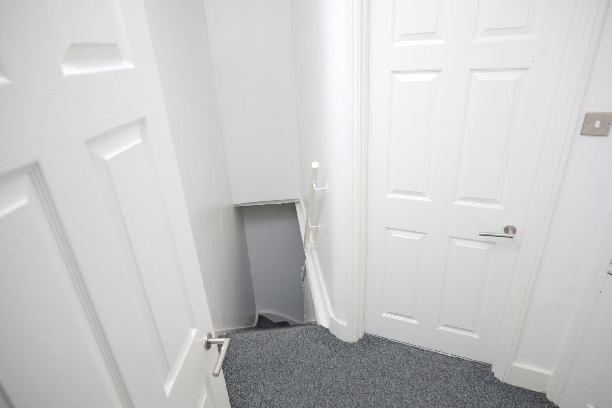 3 Br- King Size Bed, Netflix, Garden Free Parking Apartment London