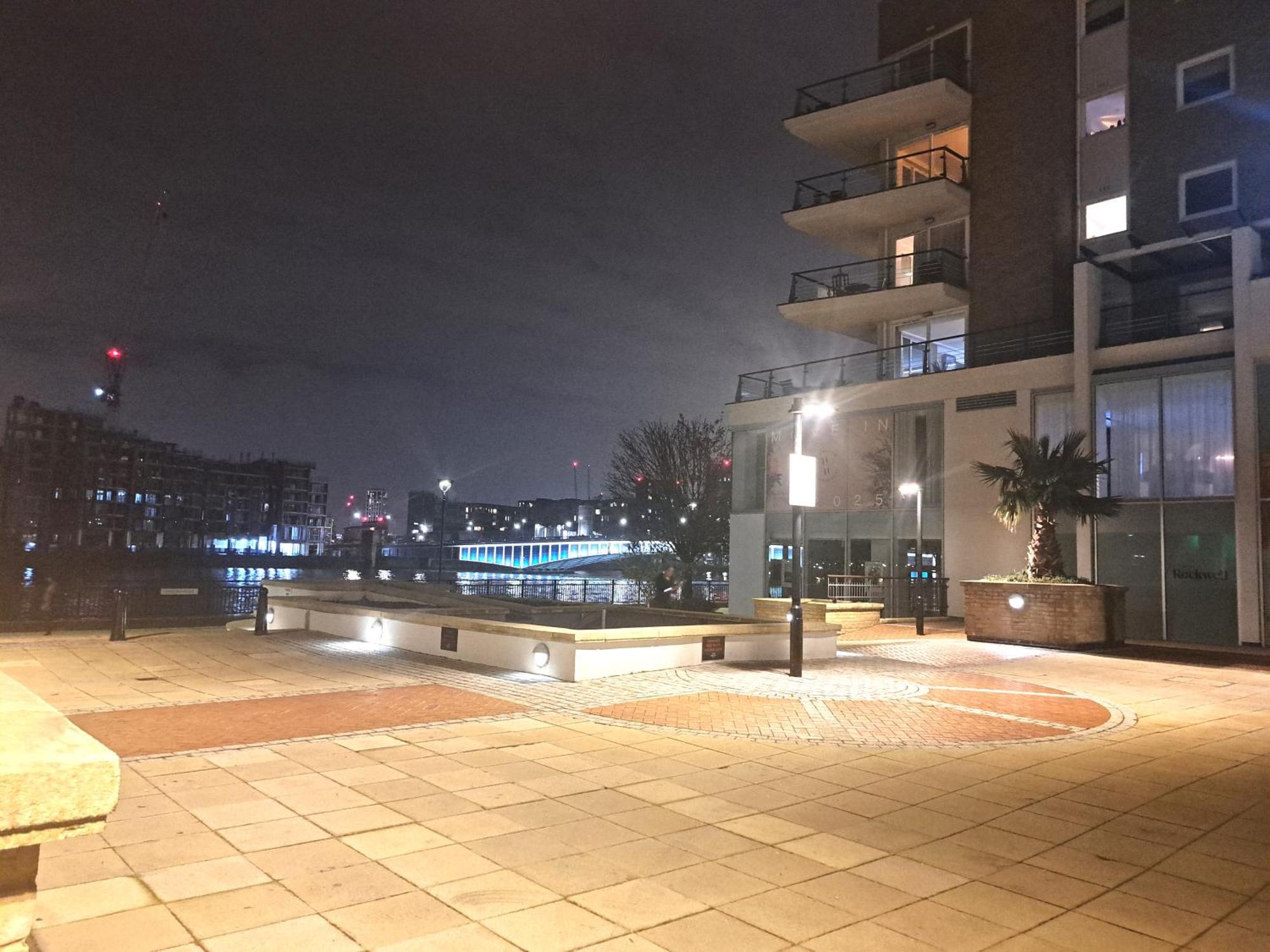 Apartment Charming Three Bedroom By The Thames *