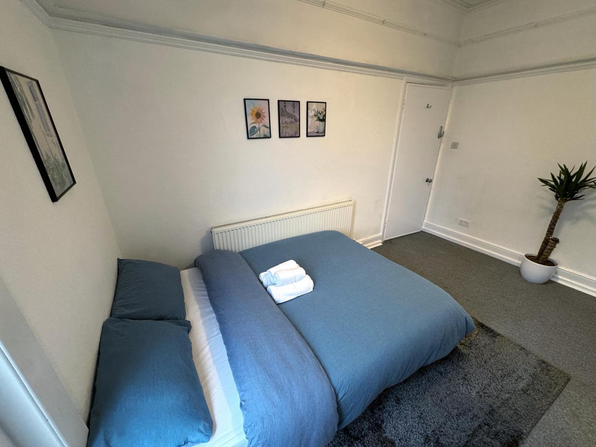 Cosy Double A Stones Throw From Wembley Stadium Guest house