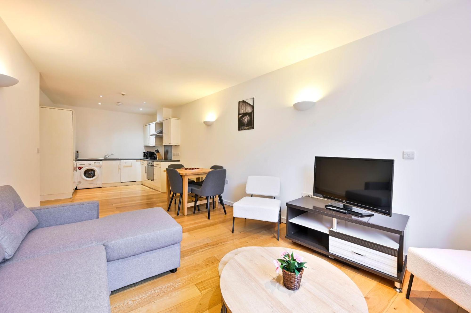 Lovely 2 Bed Tower Bridge Sleeps 6 Apartamento Londres