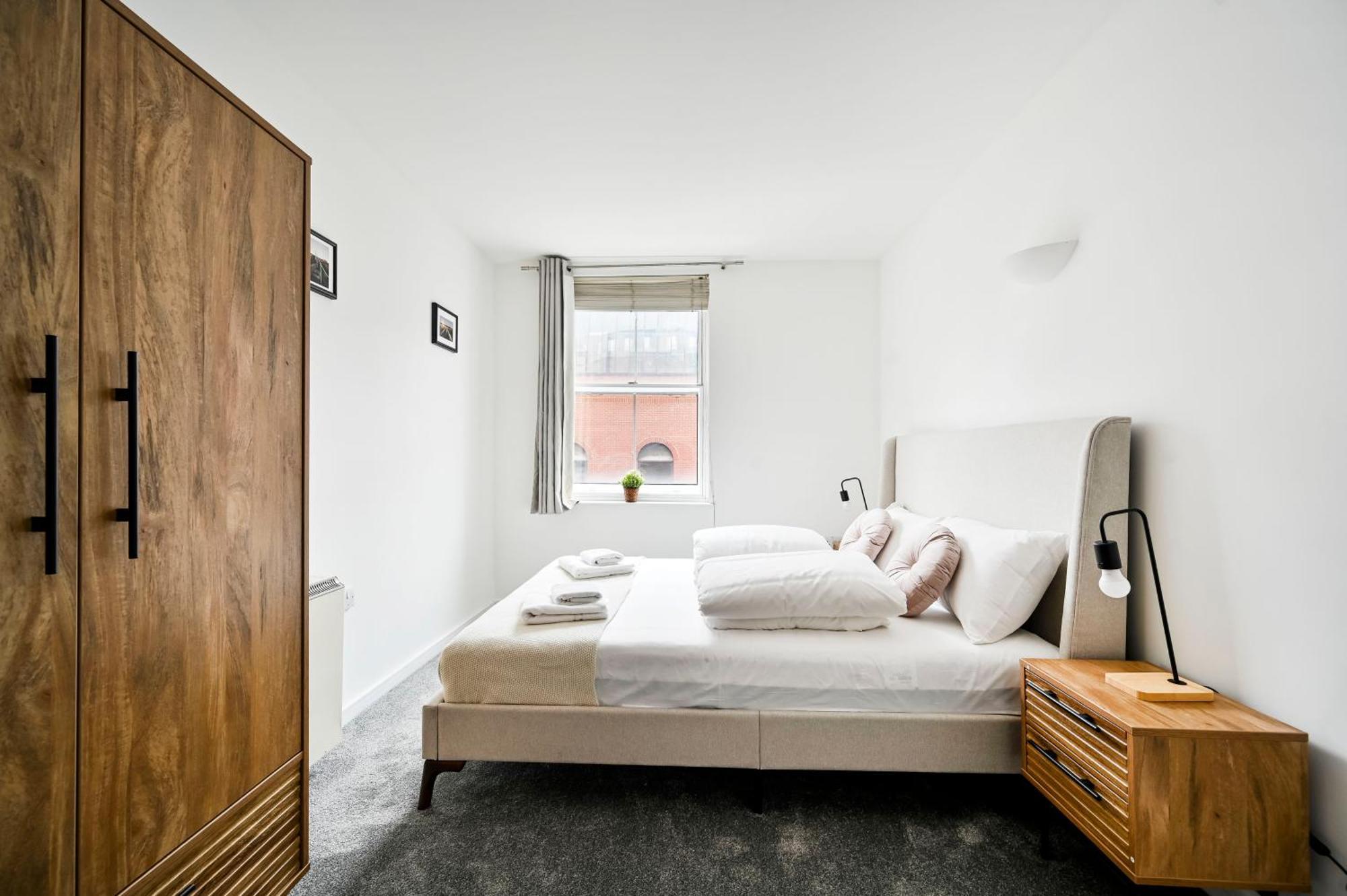 Lovely 2 Bed Tower Bridge Sleeps 6 Apartamento *