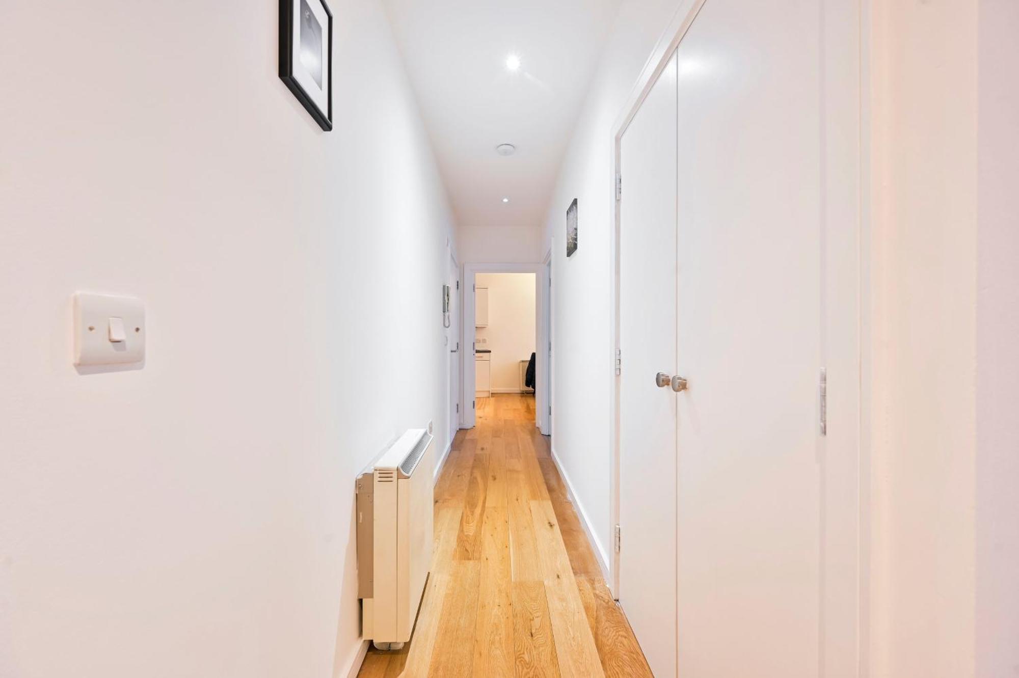 Lovely 2 Bed Tower Bridge Sleeps 6 * Londres