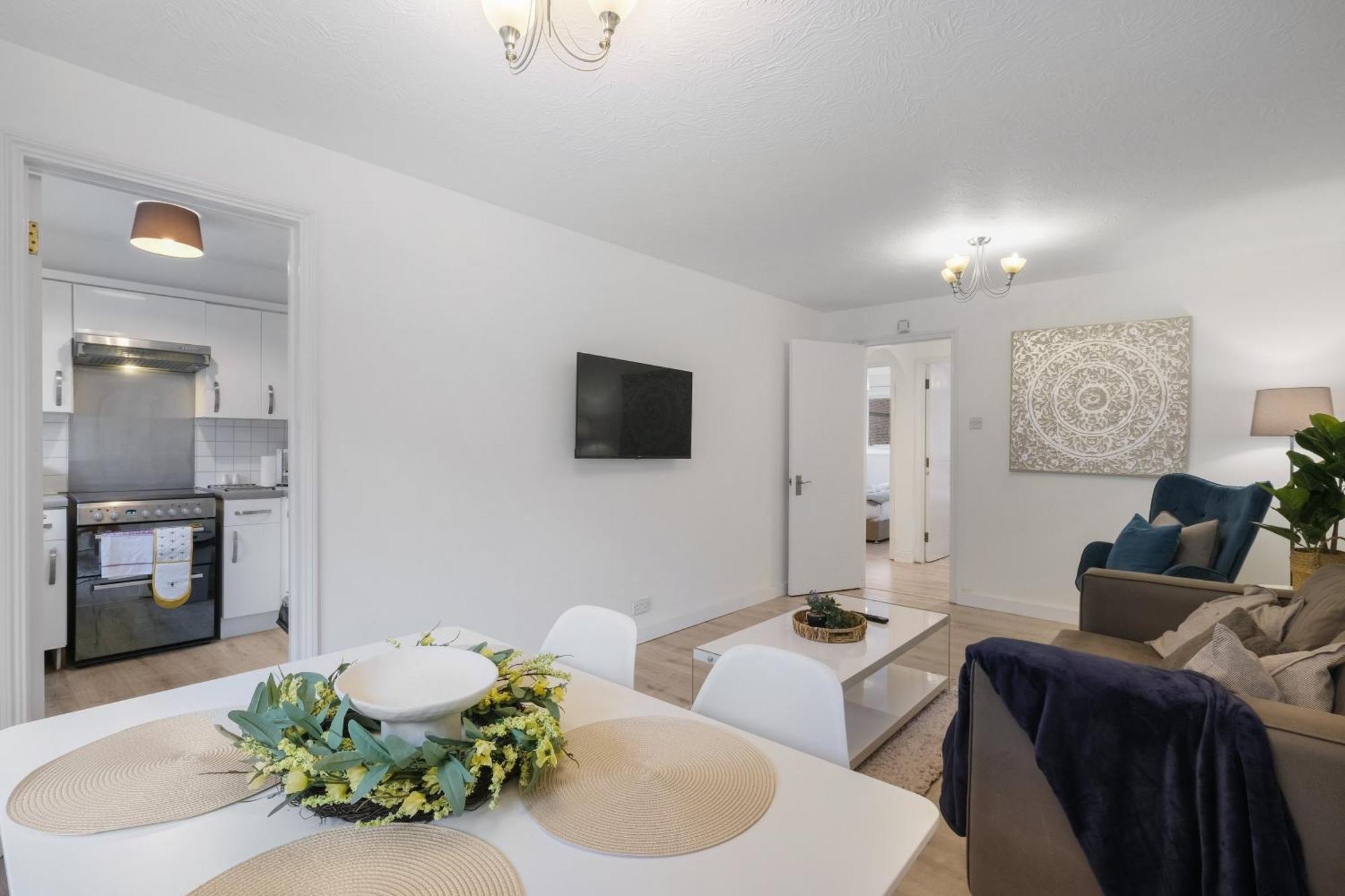 Apartamento Charming 2-bedroom, 1-bathroom In Transom Square *