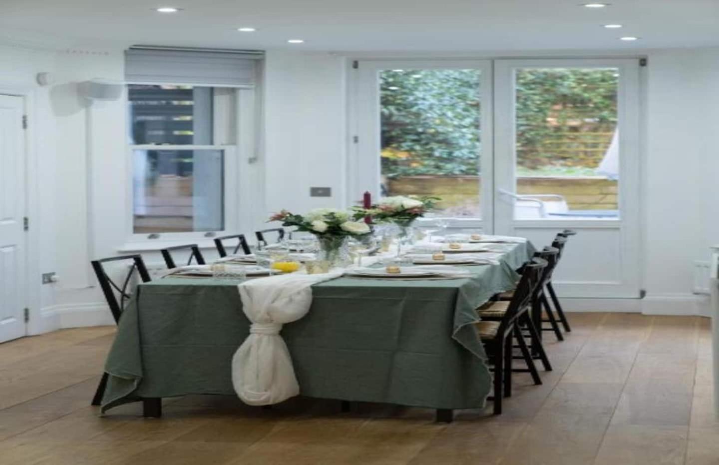 Apartment Niru Experience Luxury Boutique Garden 2bd 2ba