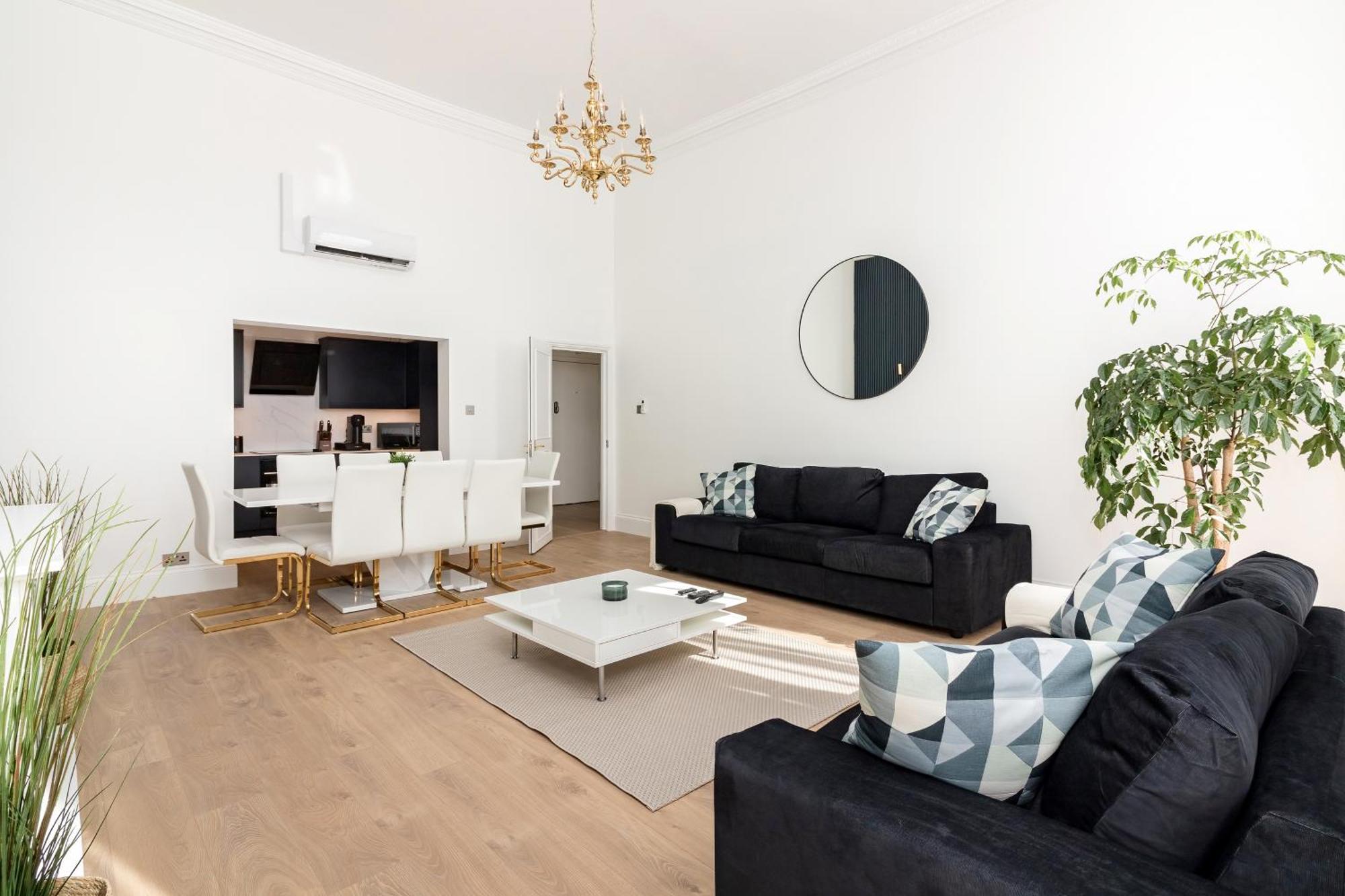 Majestic Luxury In Marylebone Holiday home *