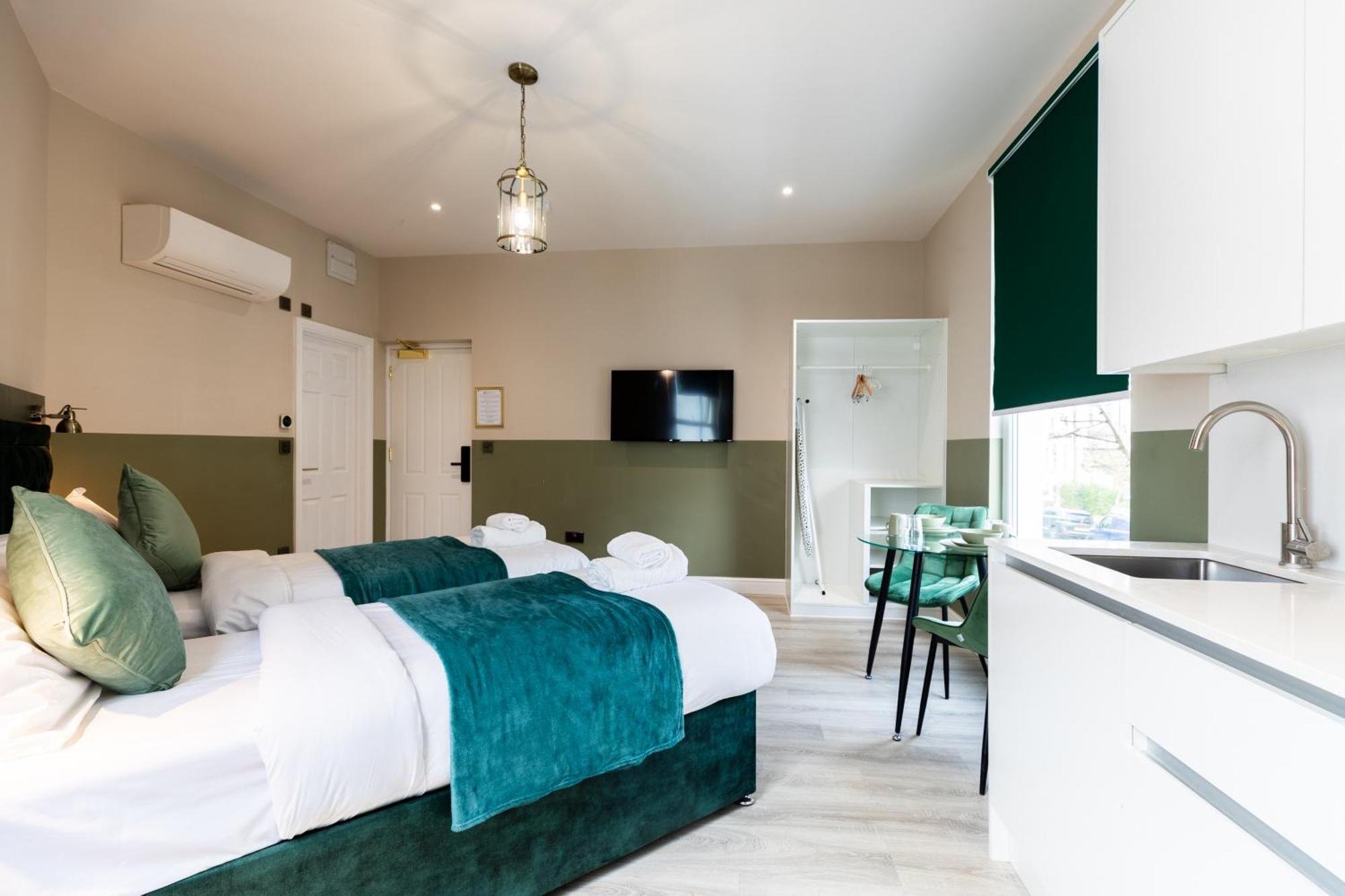 The Chapter - Finsbury Park Bed & Breakfast London