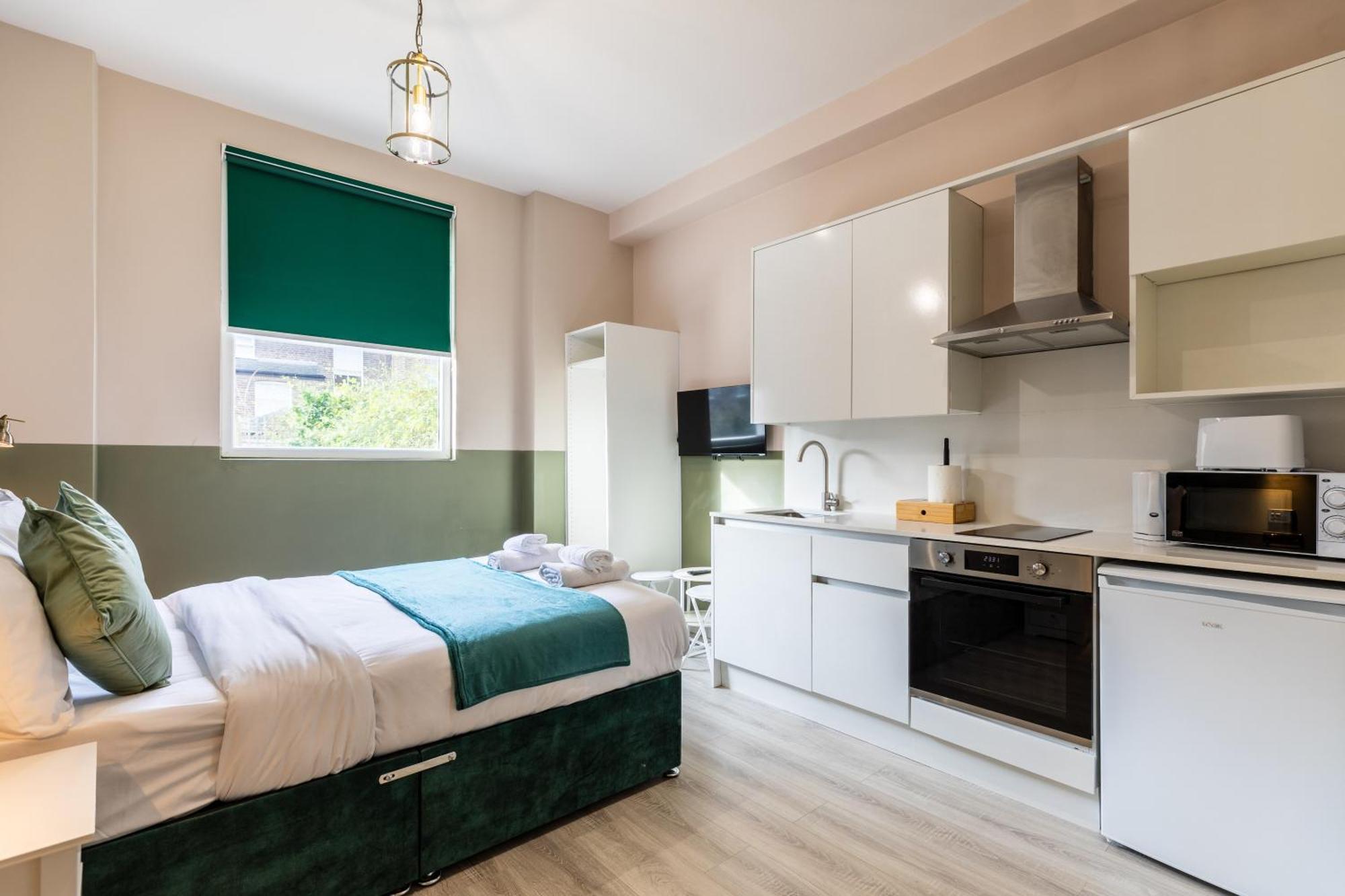 The Chapter - Finsbury Park Bed & Breakfast London