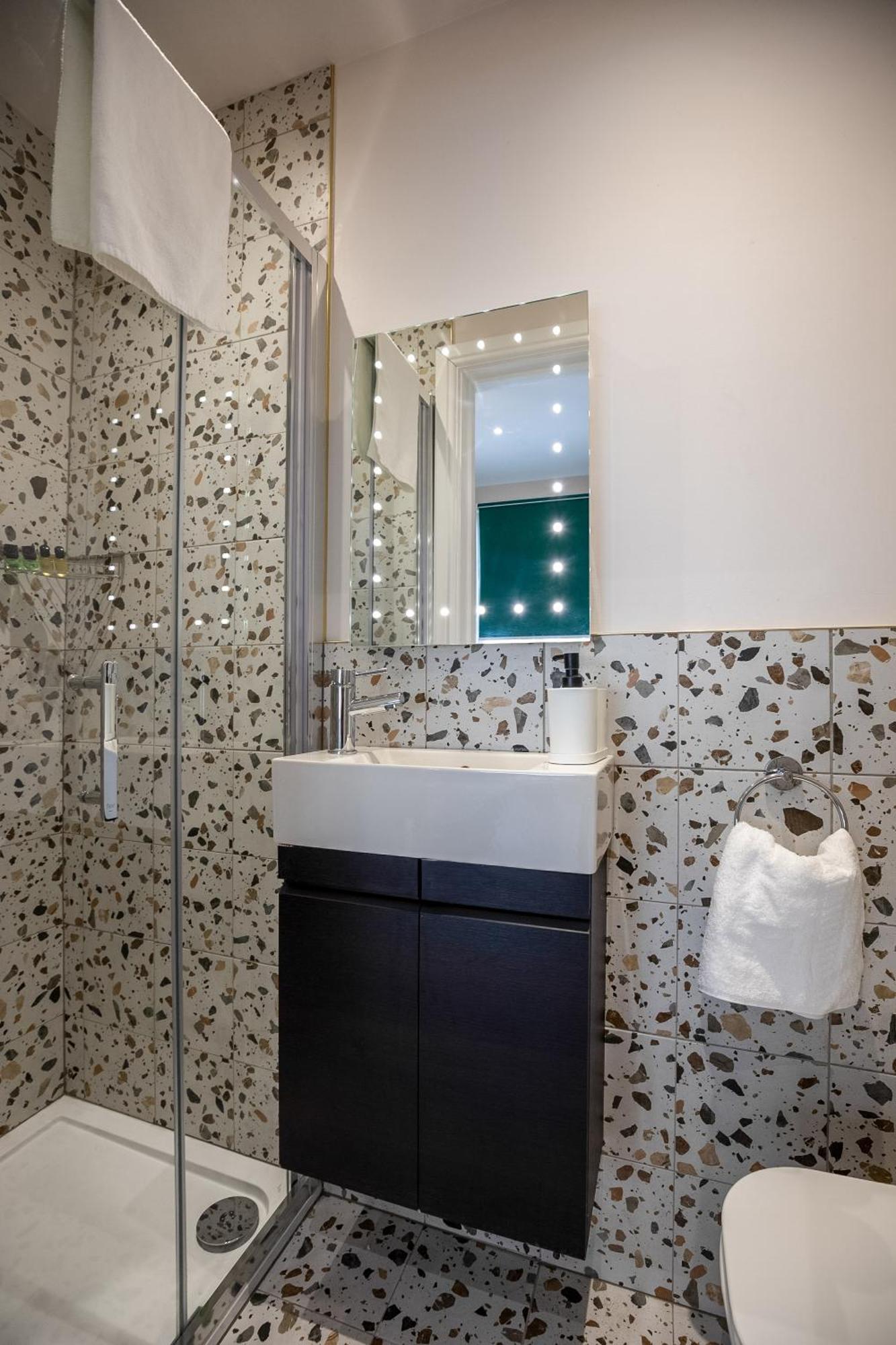 Bed & Breakfast The Chapter - Finsbury Park London