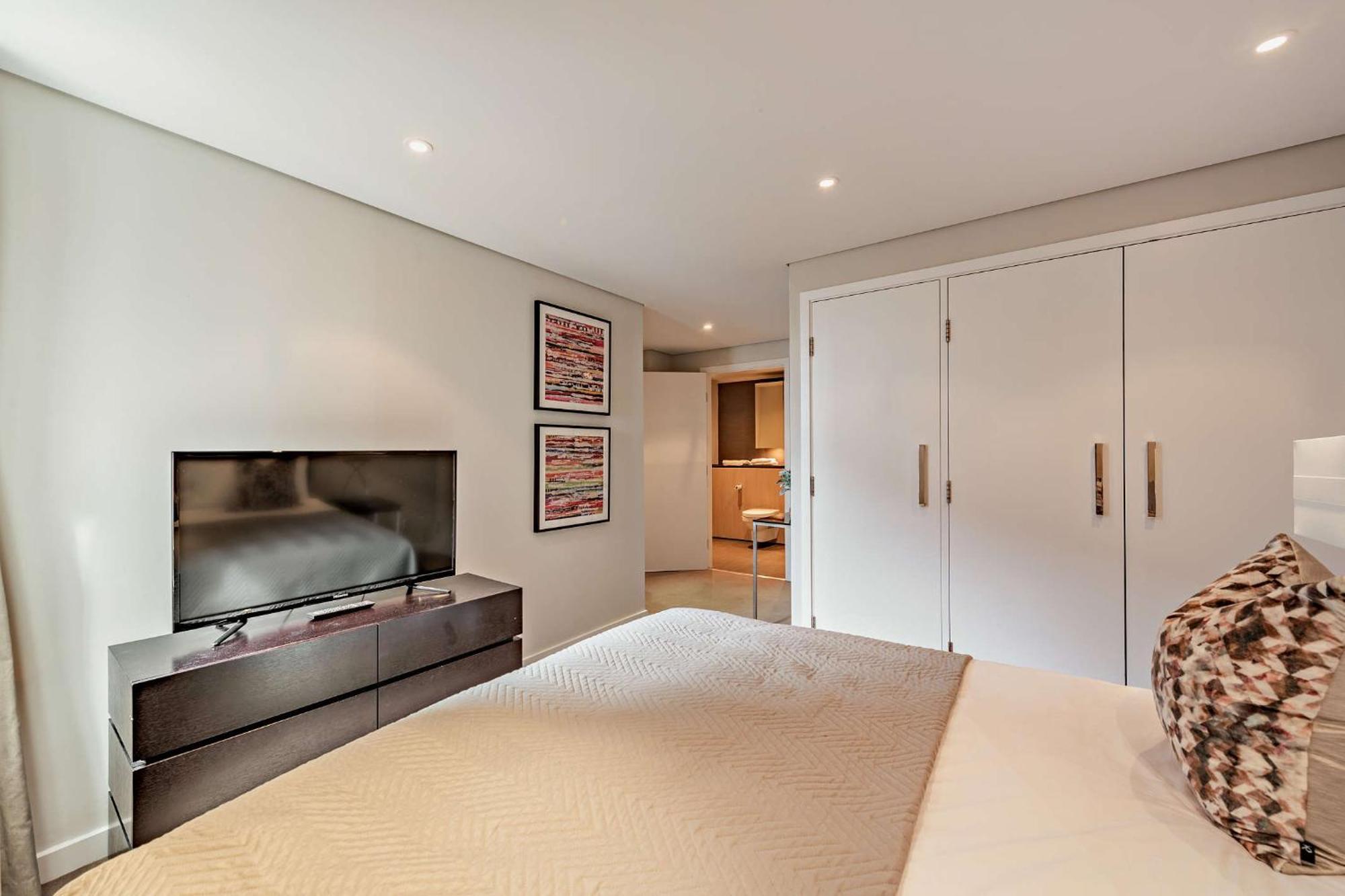 Apartment Merchant Square London