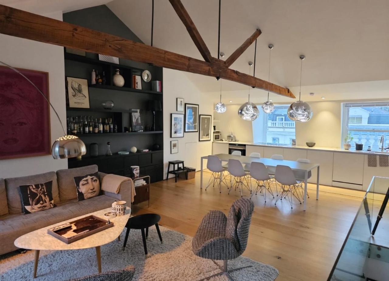 Chelsea, Three-bedroom Contemporary Living Duplex