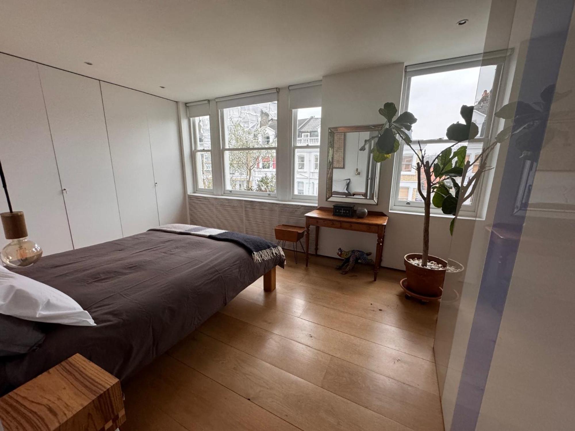 Apartment Chelsea, Three-bedroom Contemporary Living Duplex