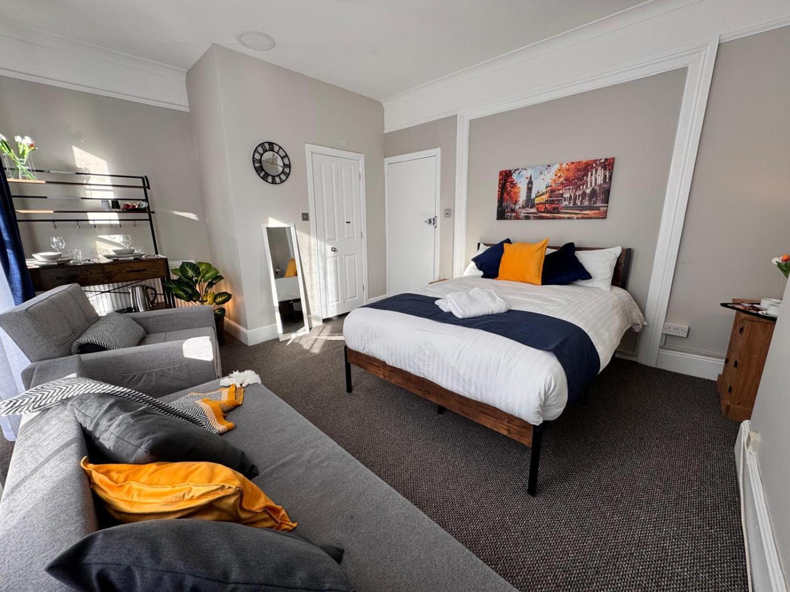 Luxury And Stylish Ensuits Casa de hóspedes *