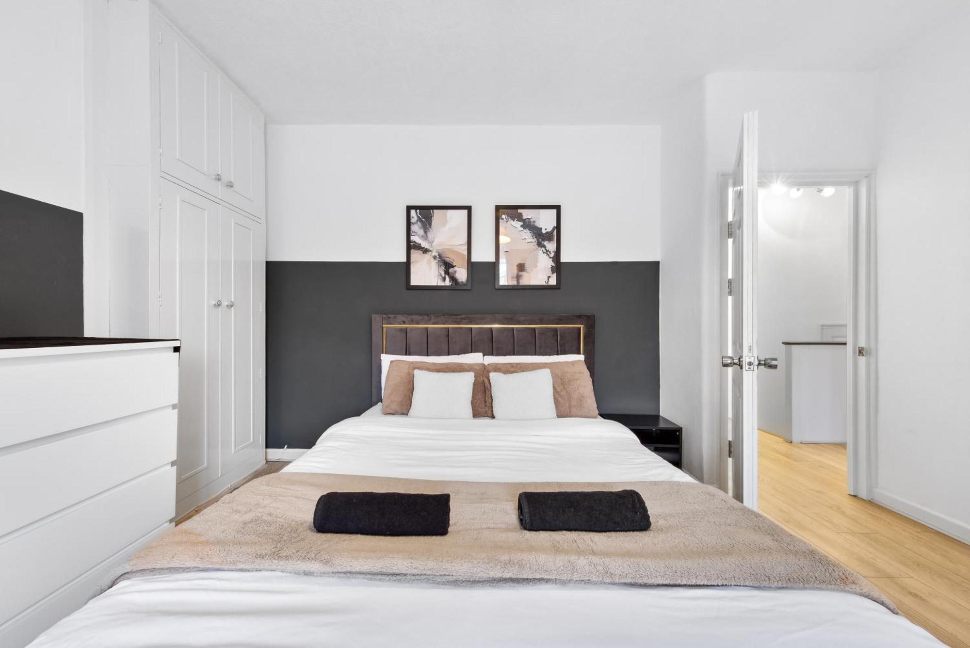 Luxe Jacuzzi - Sleeps 7 - Putney Bridge * London