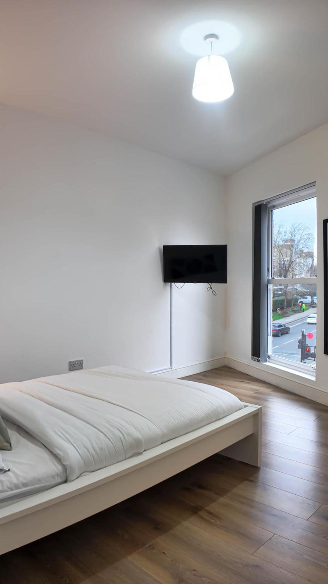 Duplex 3 Bed With Patio In Camden Wr202 Apartment