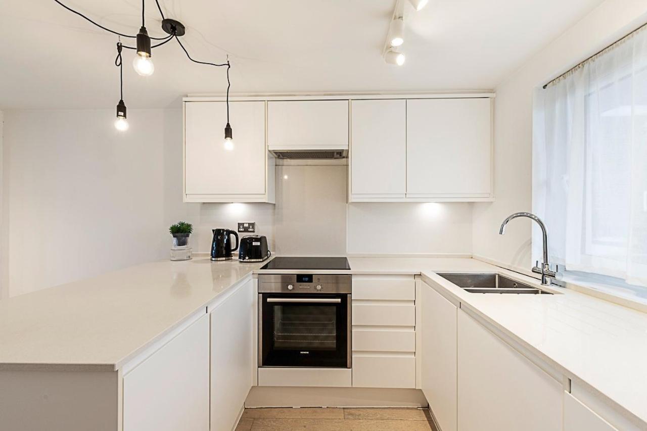 Apartamento Comfy 2-bedroom With Balcony