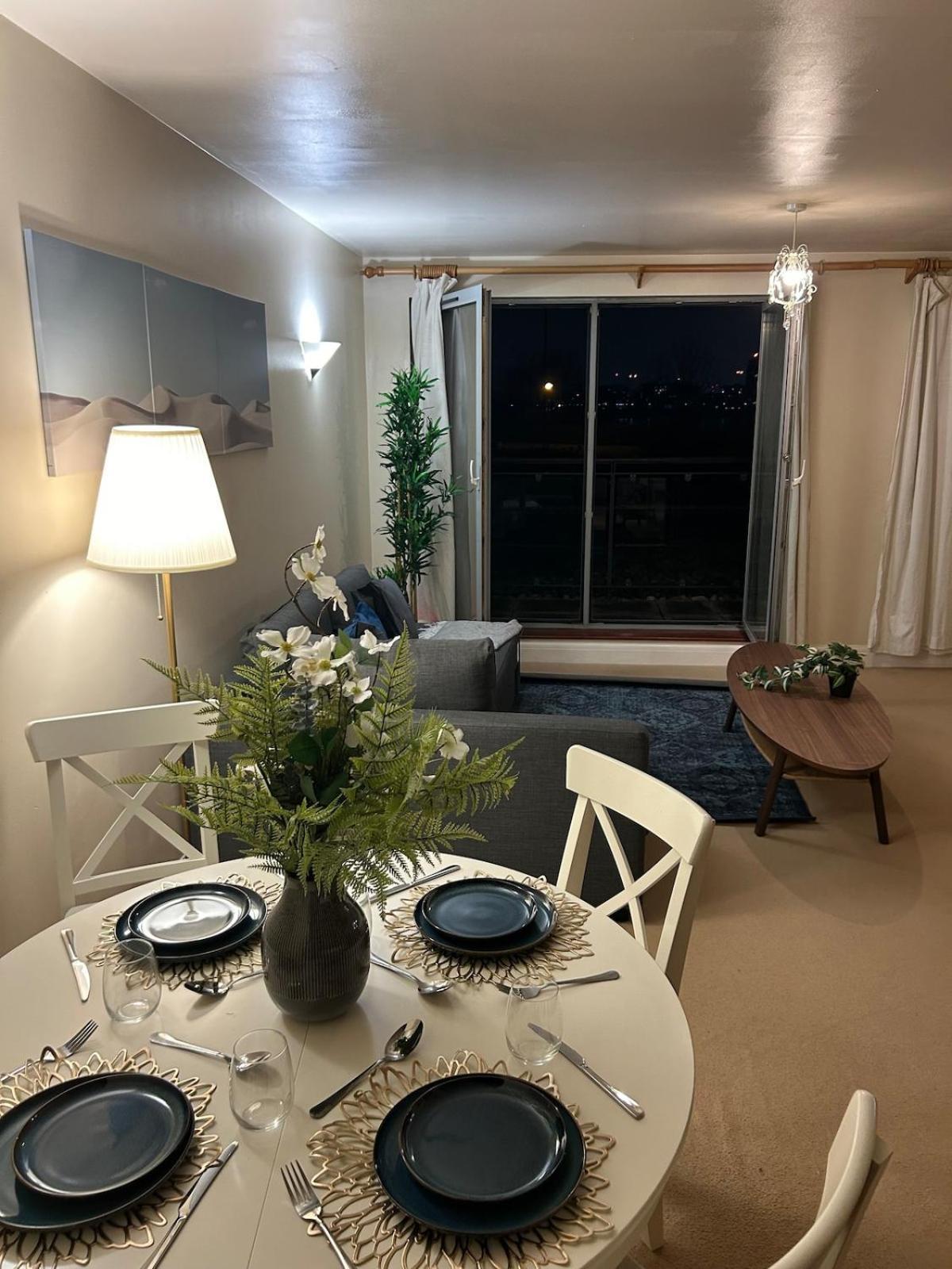 Flat In Greenwich Near O2 Apartment *