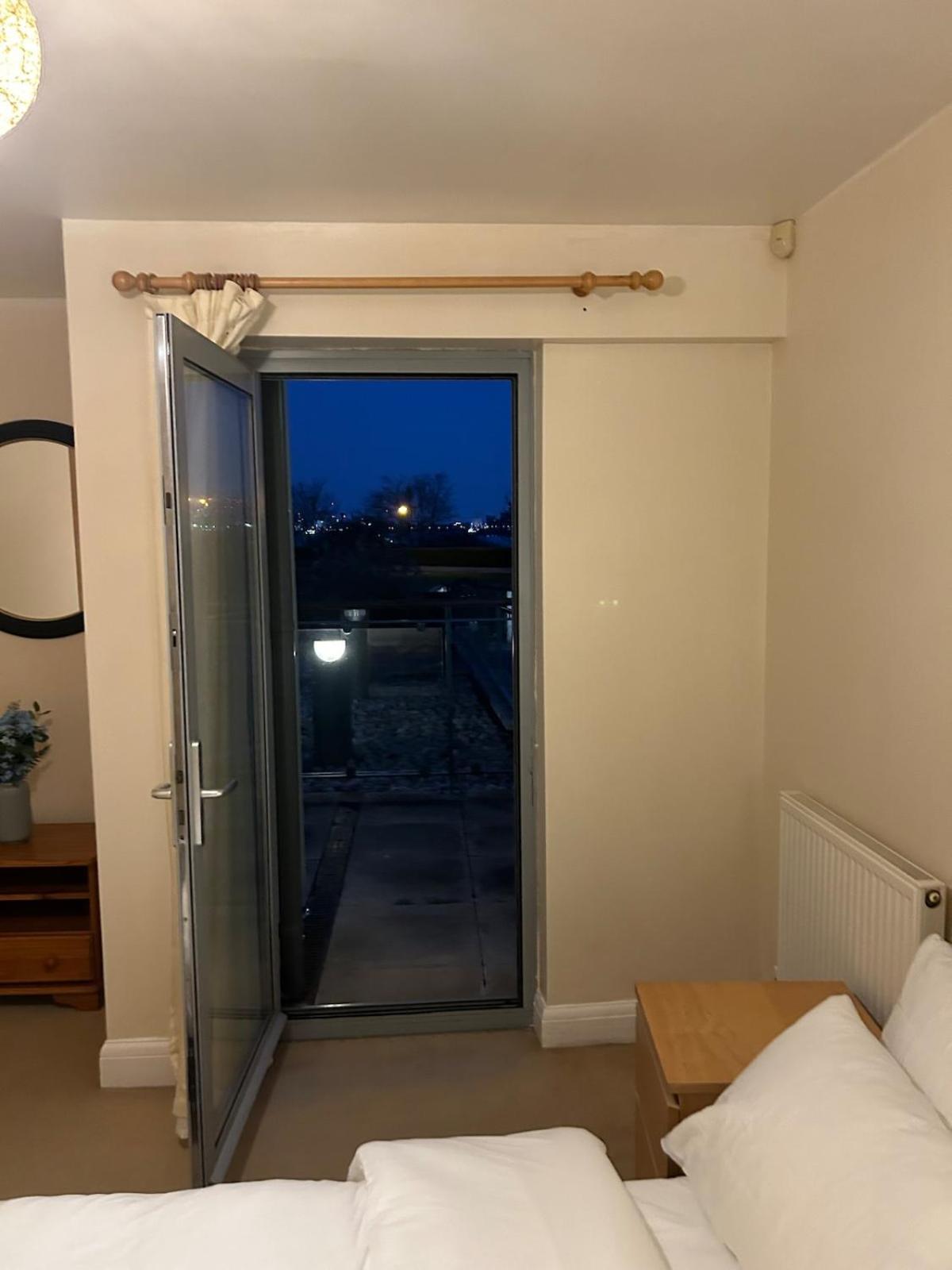 Flat In Greenwich Near O2 Apartment London