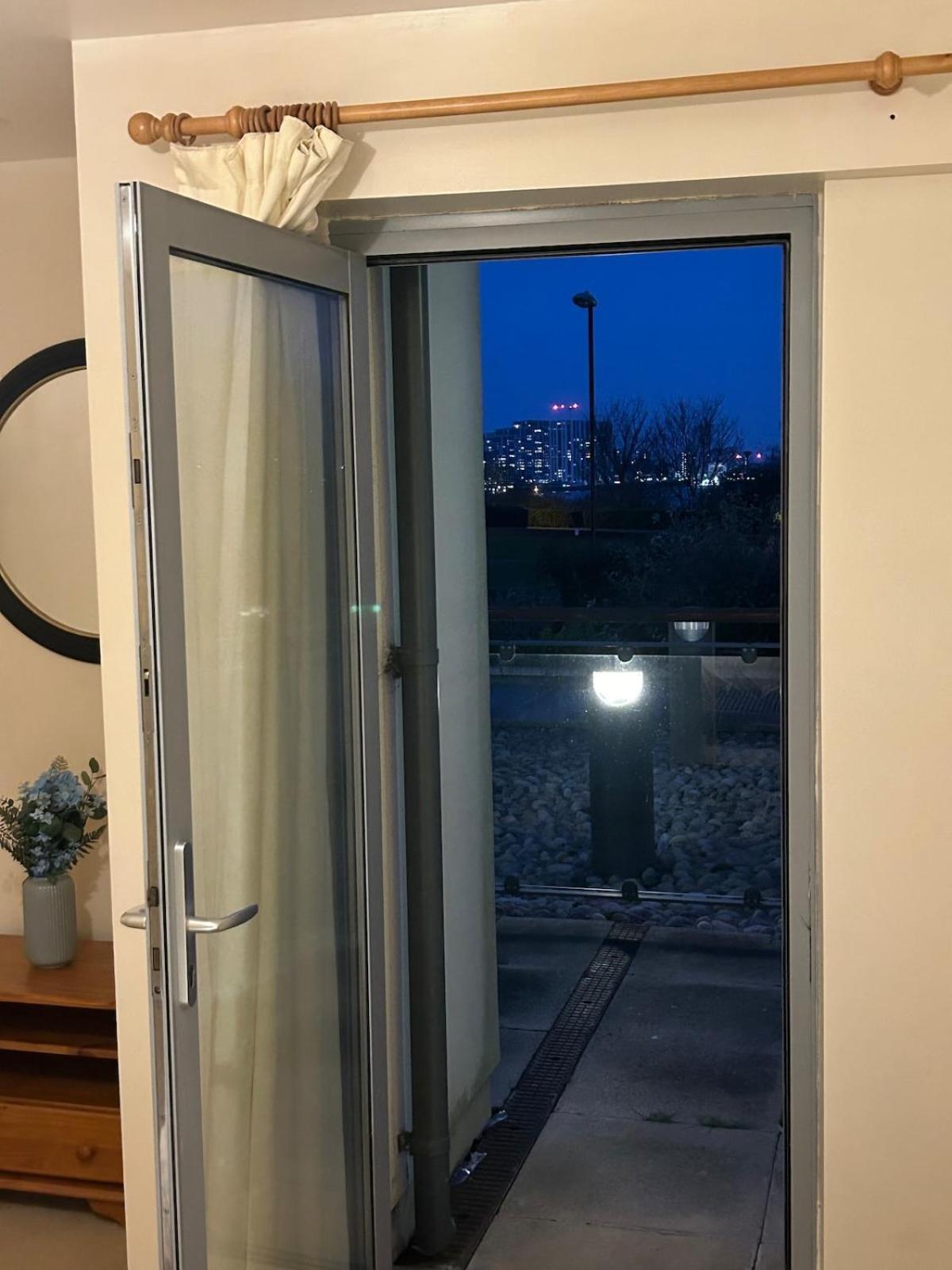 Apartment Flat In Greenwich Near O2 London
