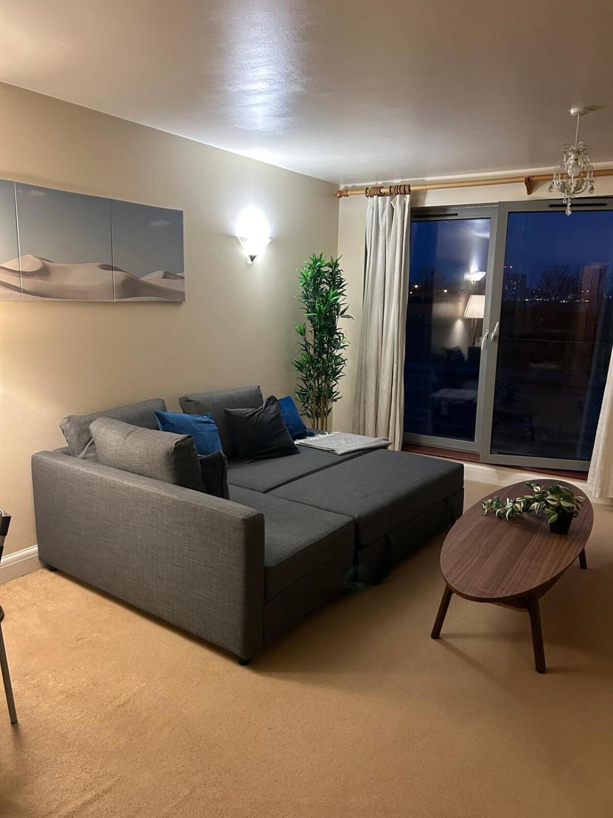 Flat In Greenwich Near O2 Apartment