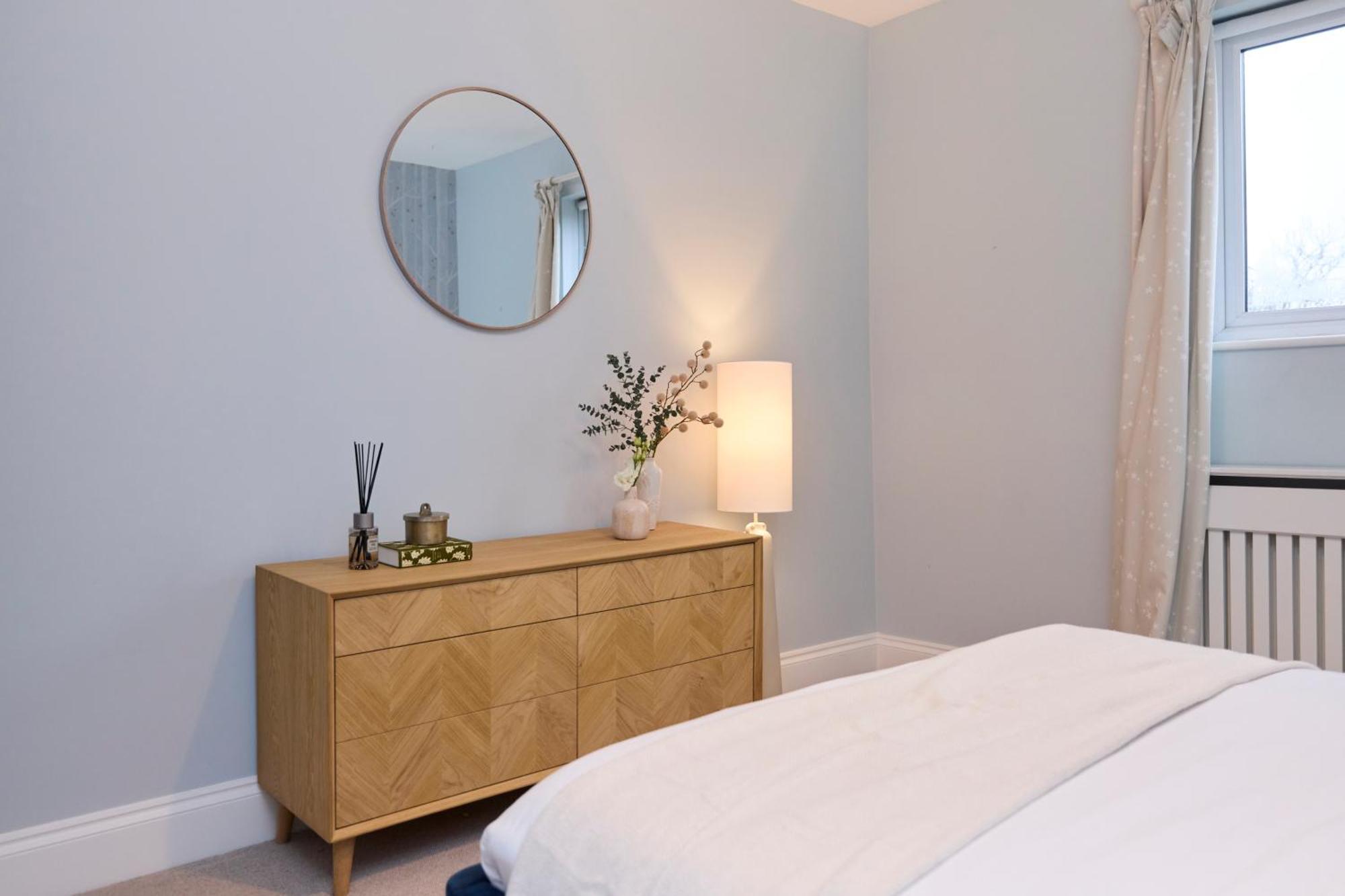 The Harlesden Haven - Stunning 4bdr With Garden Apartment *