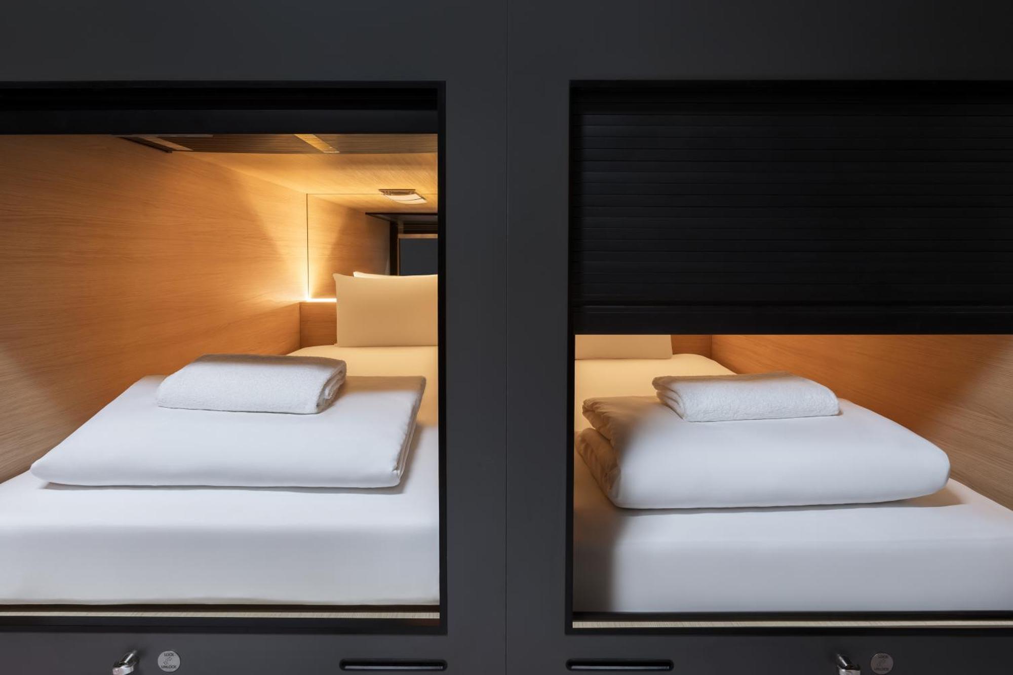 Capsule hotel Zedwell Capsules Piccadilly *