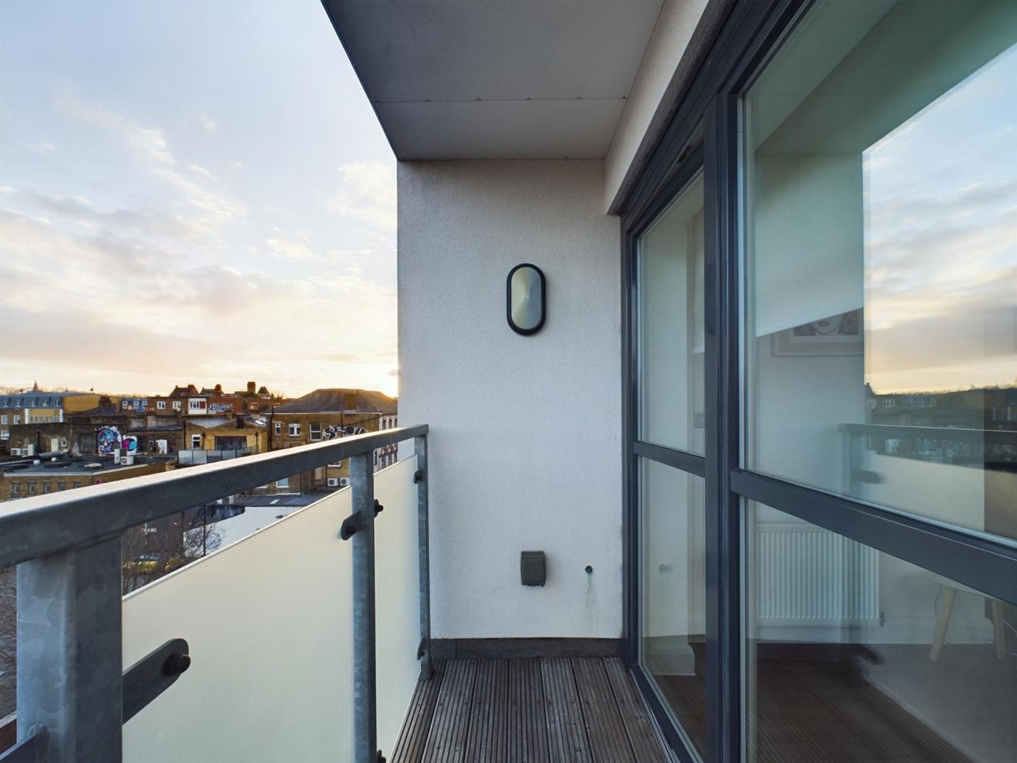 Apartment The Peckham Place - 1bdr With Balcony