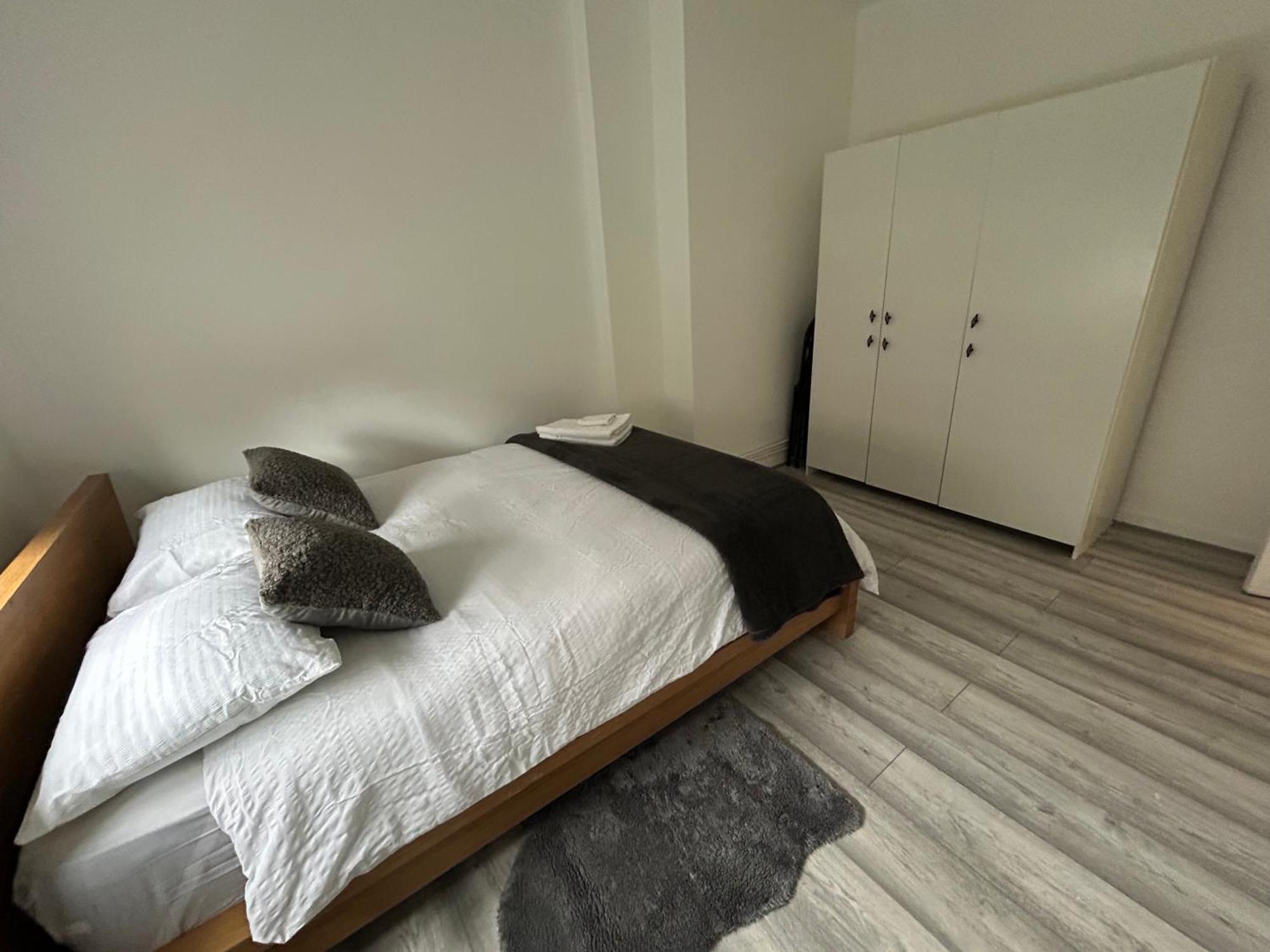 Guest house The 4 *