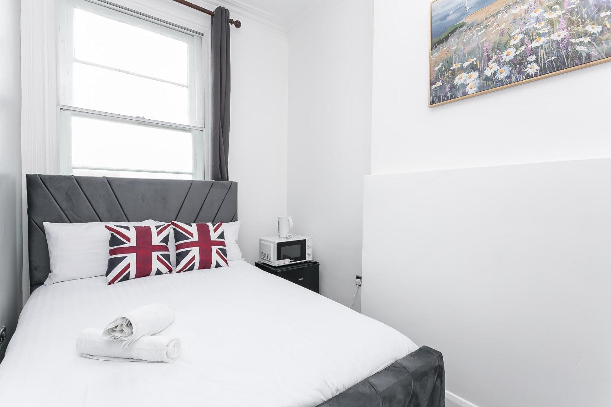Albergue King Cross Collective - By Aura *