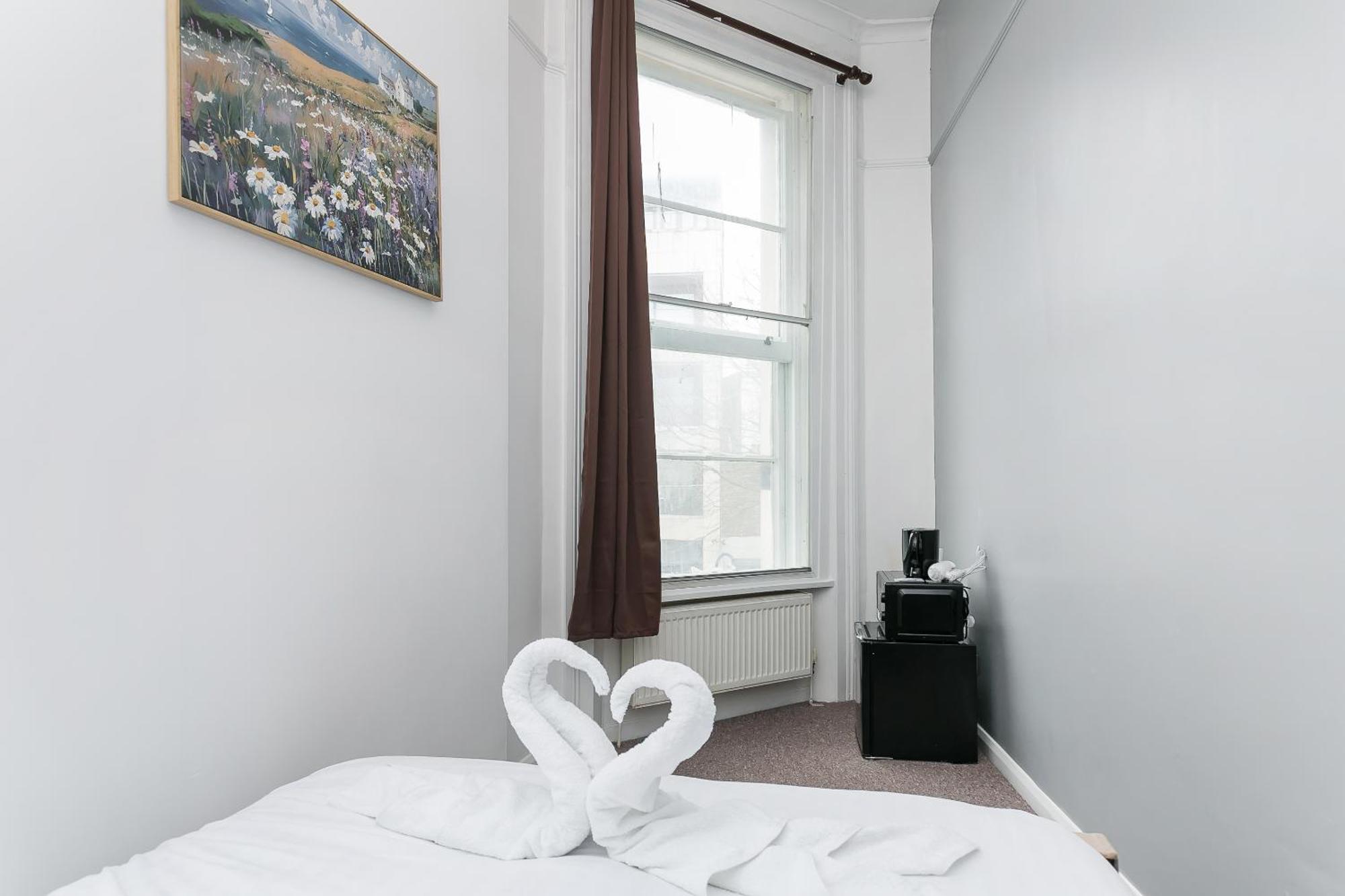 Albergue King Cross Collective - By Aura *