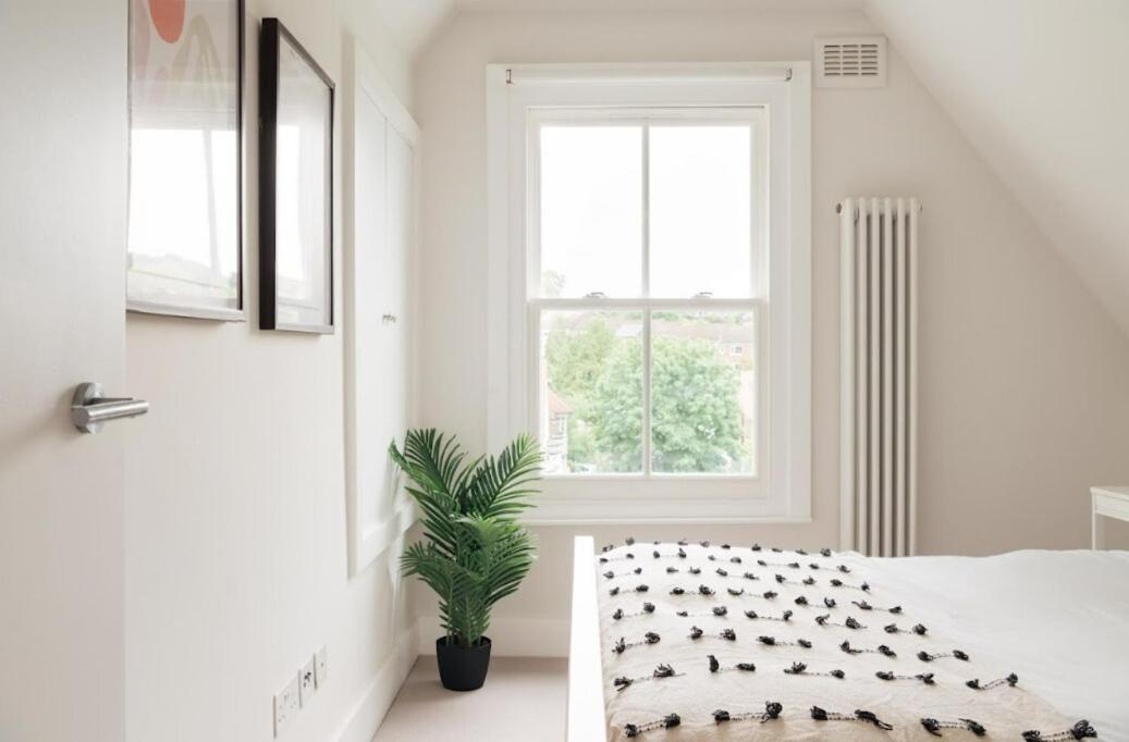 Contemporary 2 Bed Loft Honor Oak, Apartment London