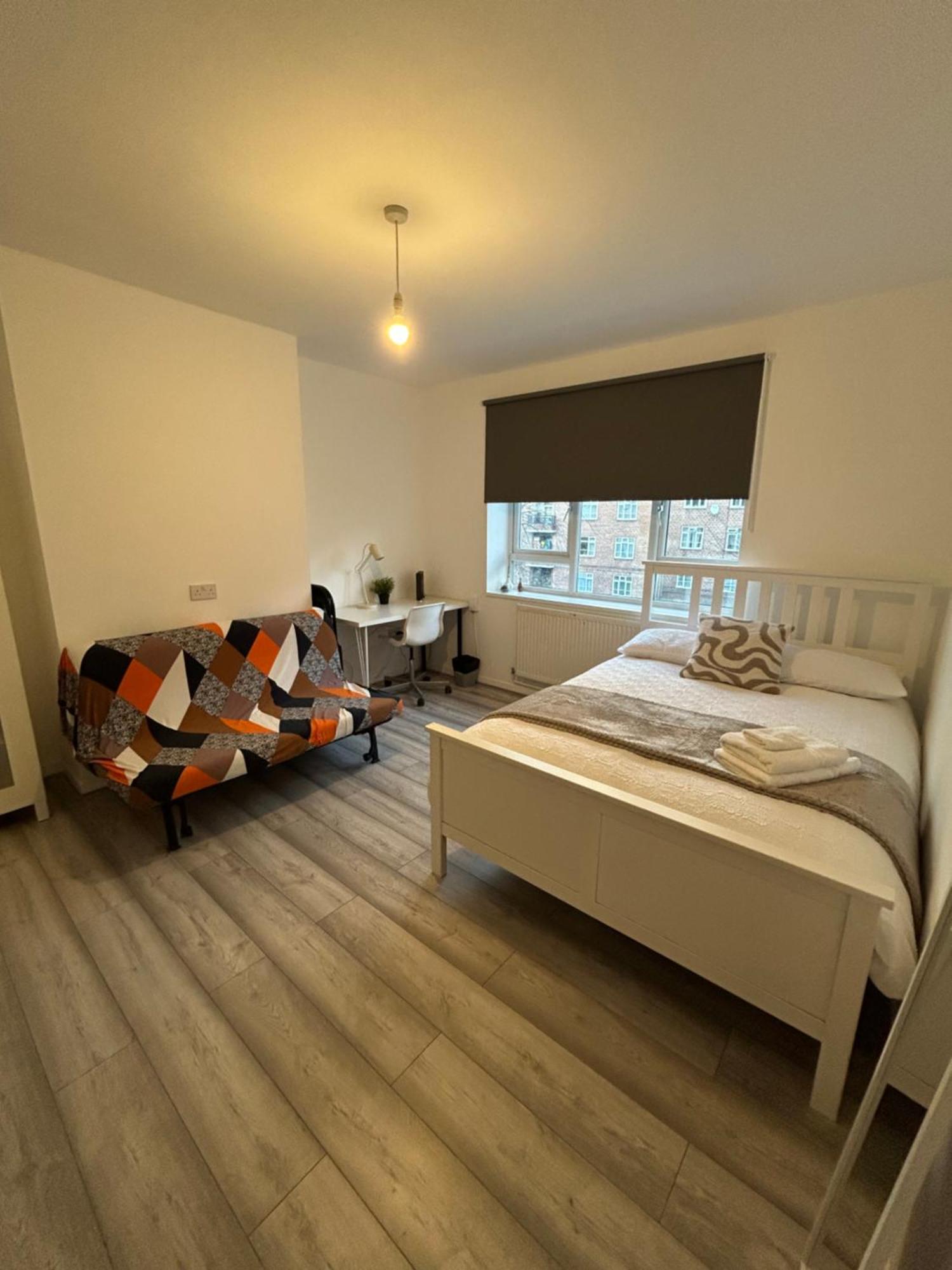 Guest house The 4 *
