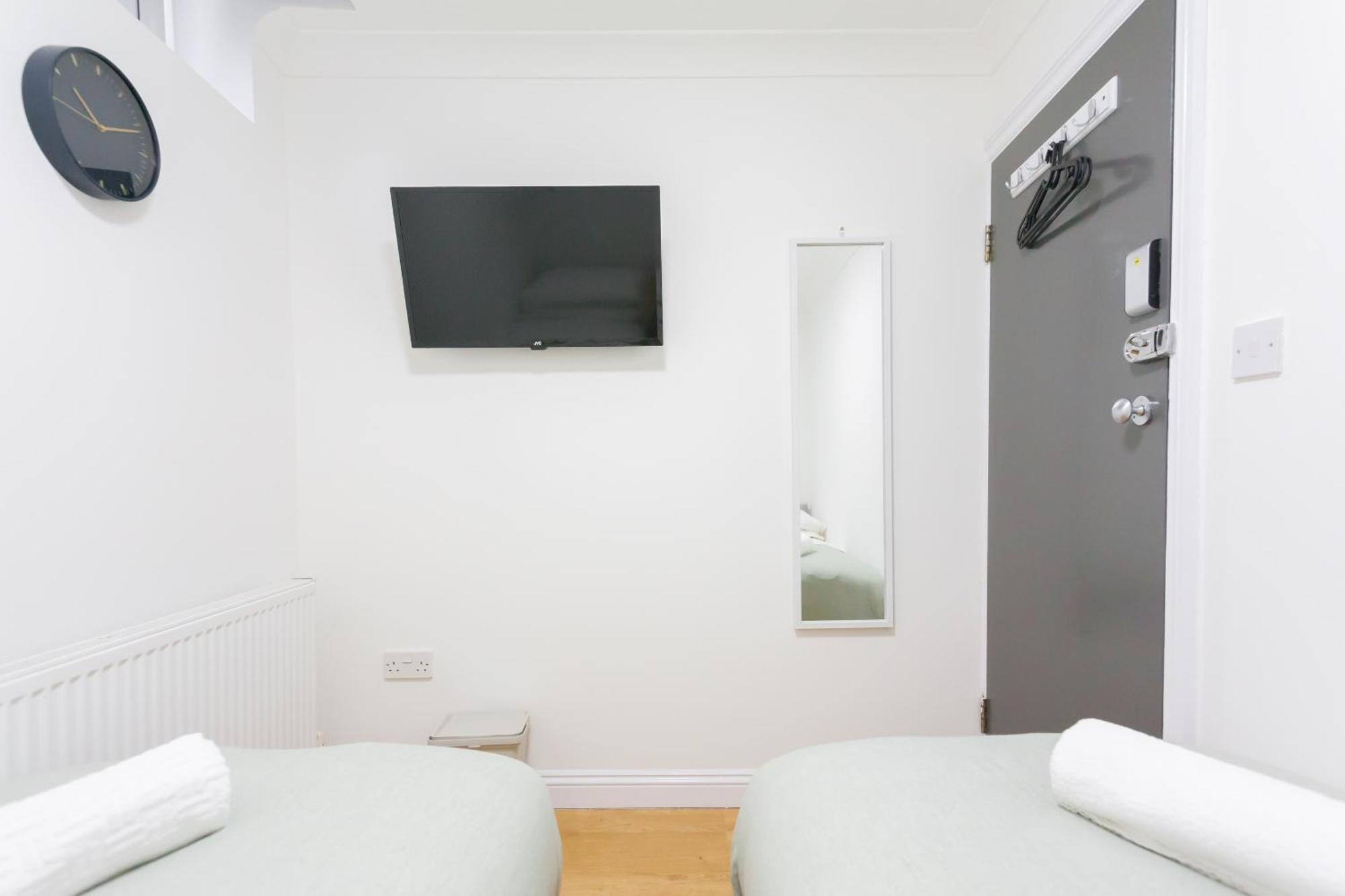 Suits - Comfortable Guest house