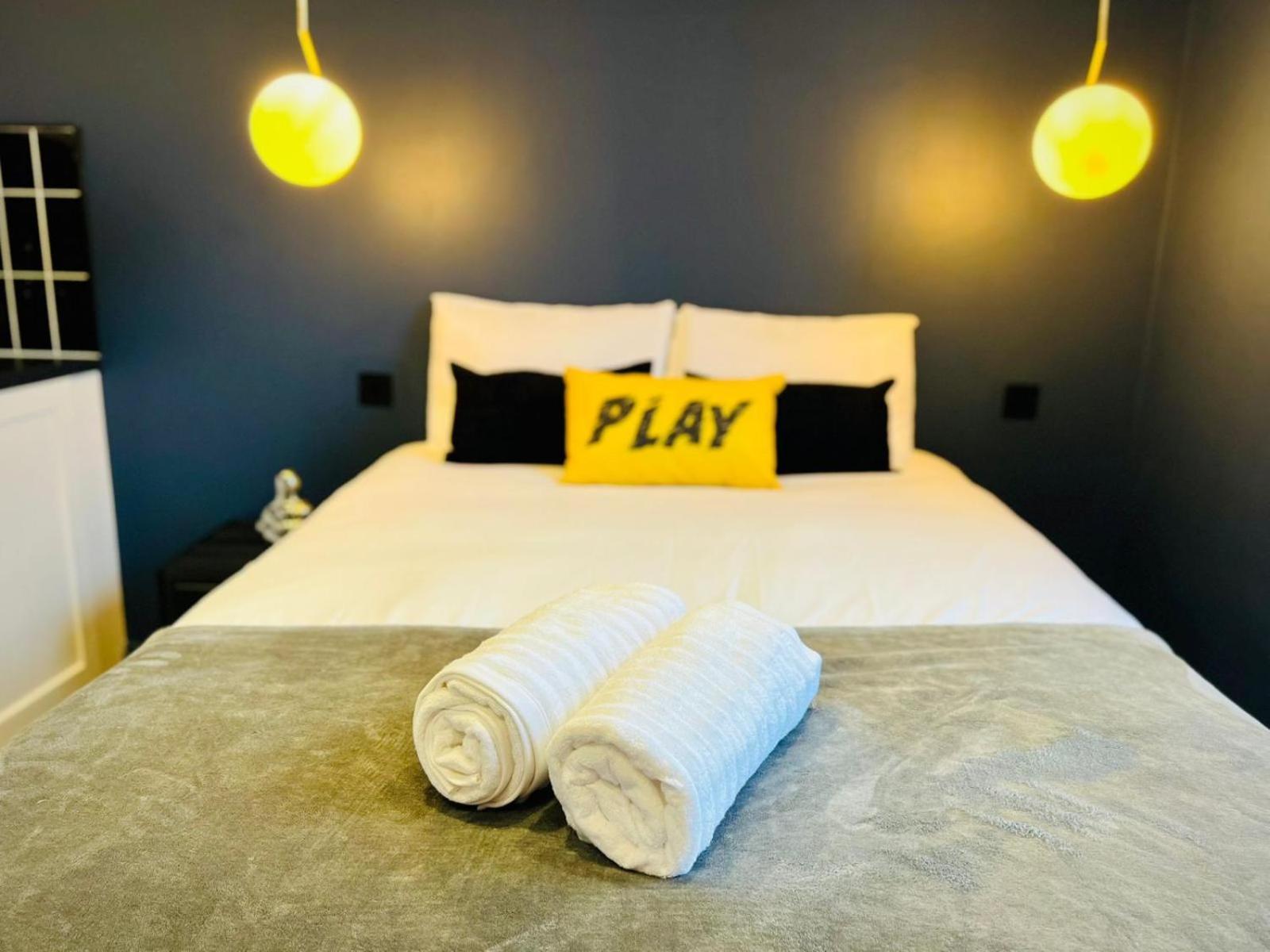 61 Studio, Ideal For Tourists High Recommend!!! Guest house London