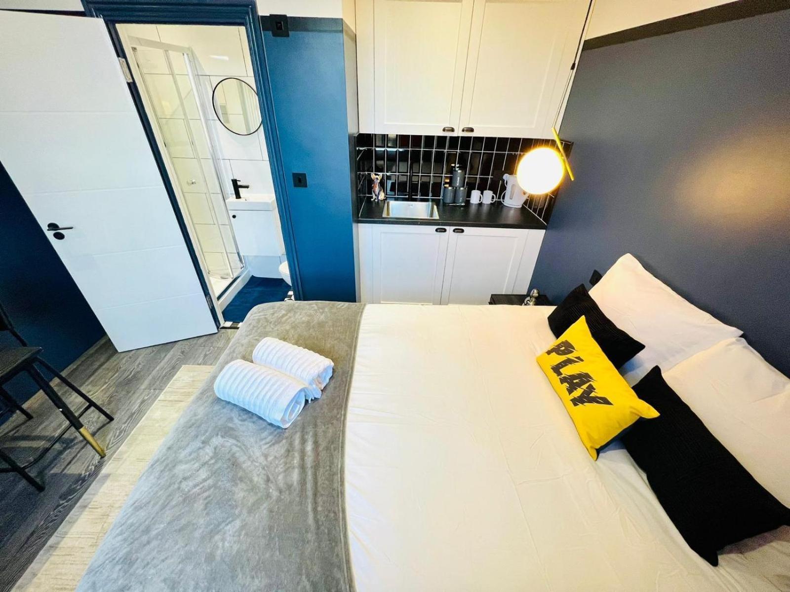 Guest house 61 Studio, Ideal For Tourists High Recommend!!! *