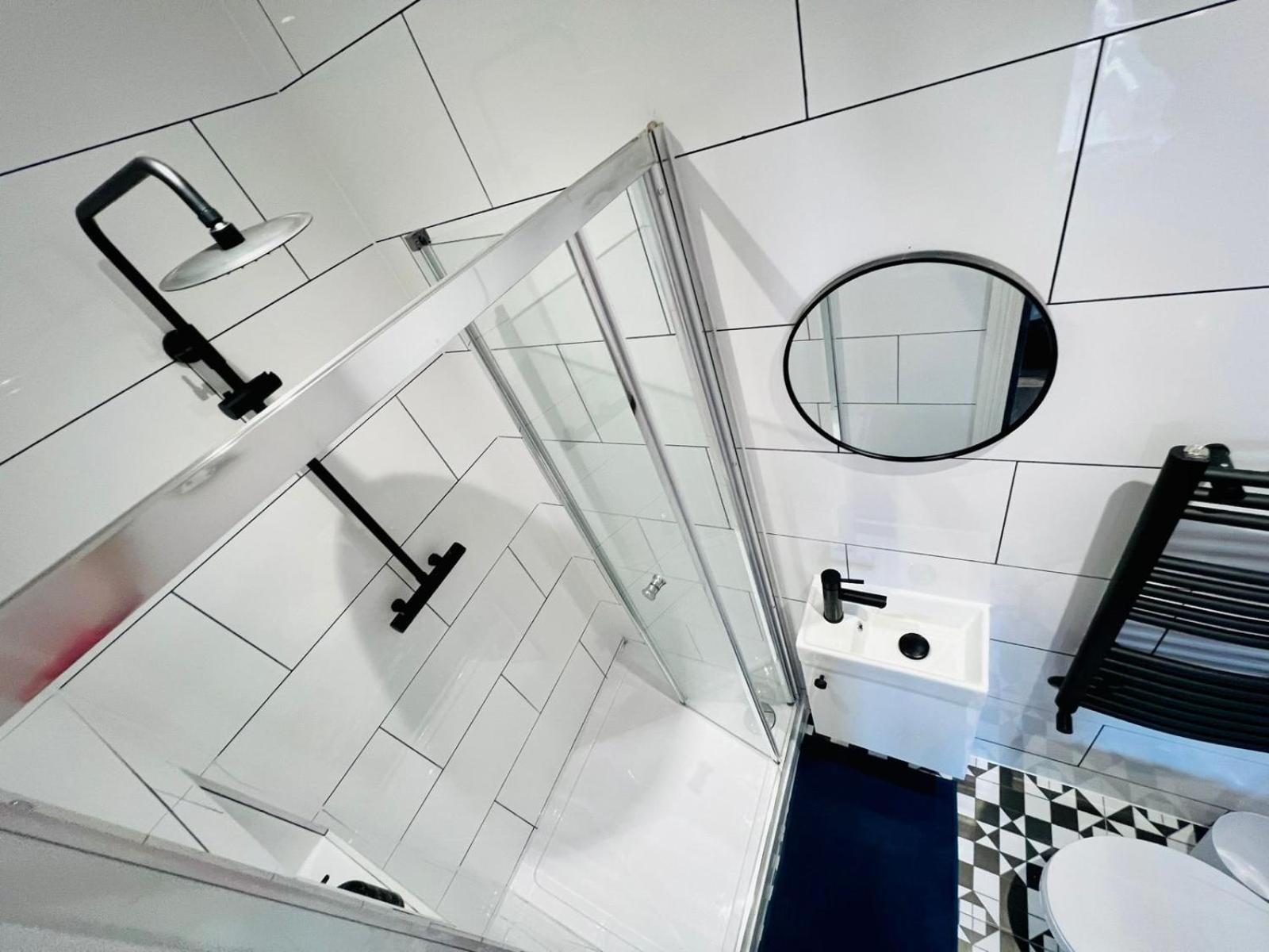 Guest house 61 Studio, Ideal For Tourists High Recommend!!! *
