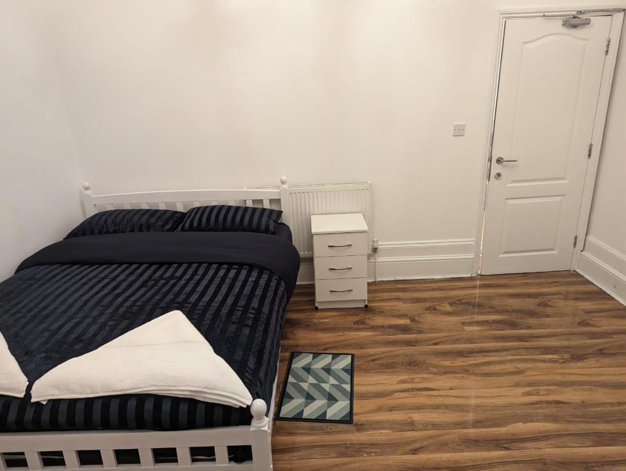 Homestay Rayan's Stratford *