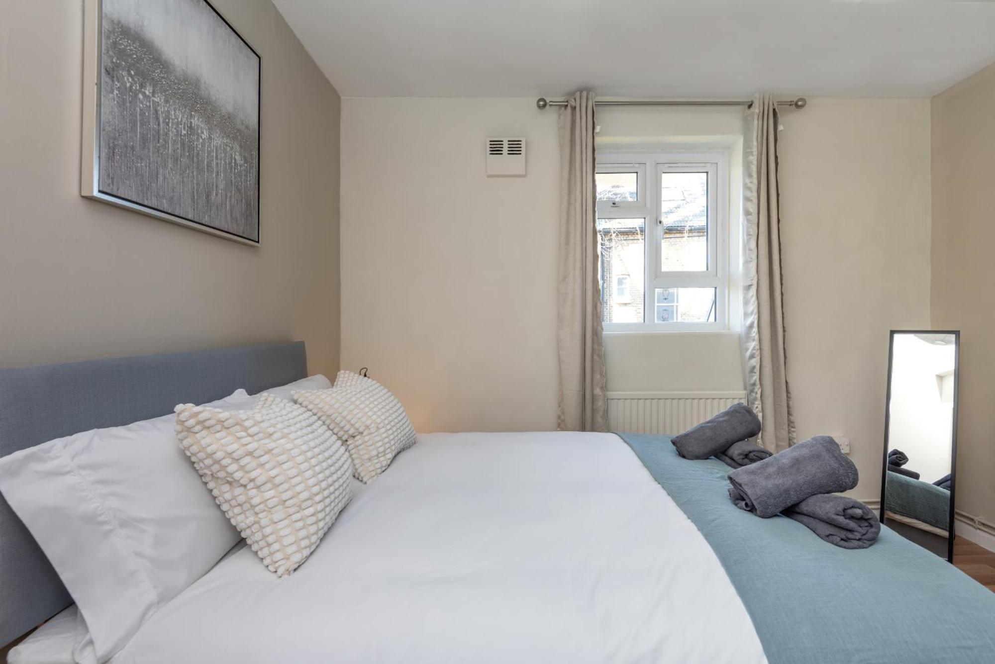 Cosy 4 Bed Near Greenwich Fast & Easy To London