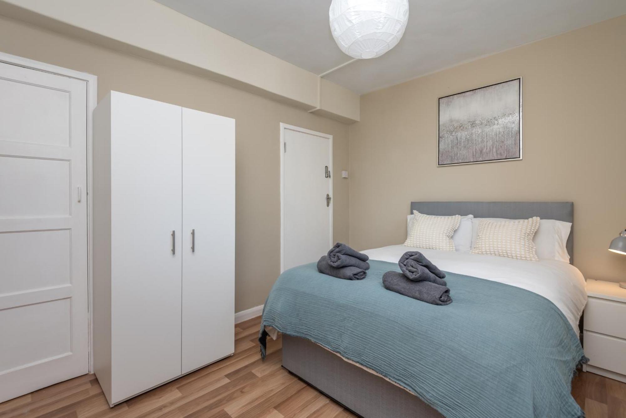 Cosy 4 Bed Near Greenwich Fast & Easy To * London