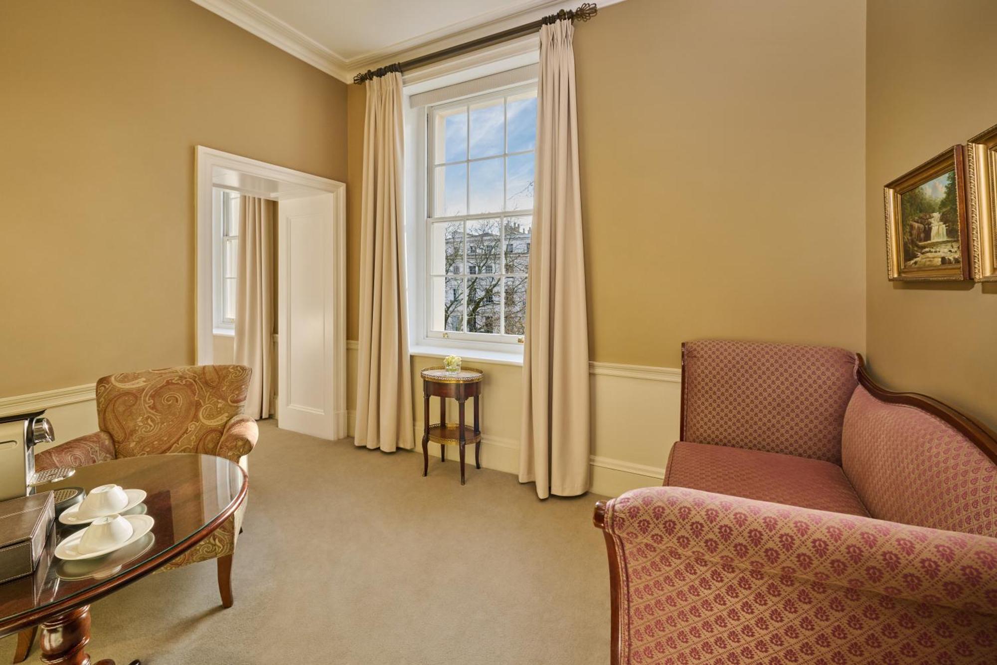 Roseate House 5* London