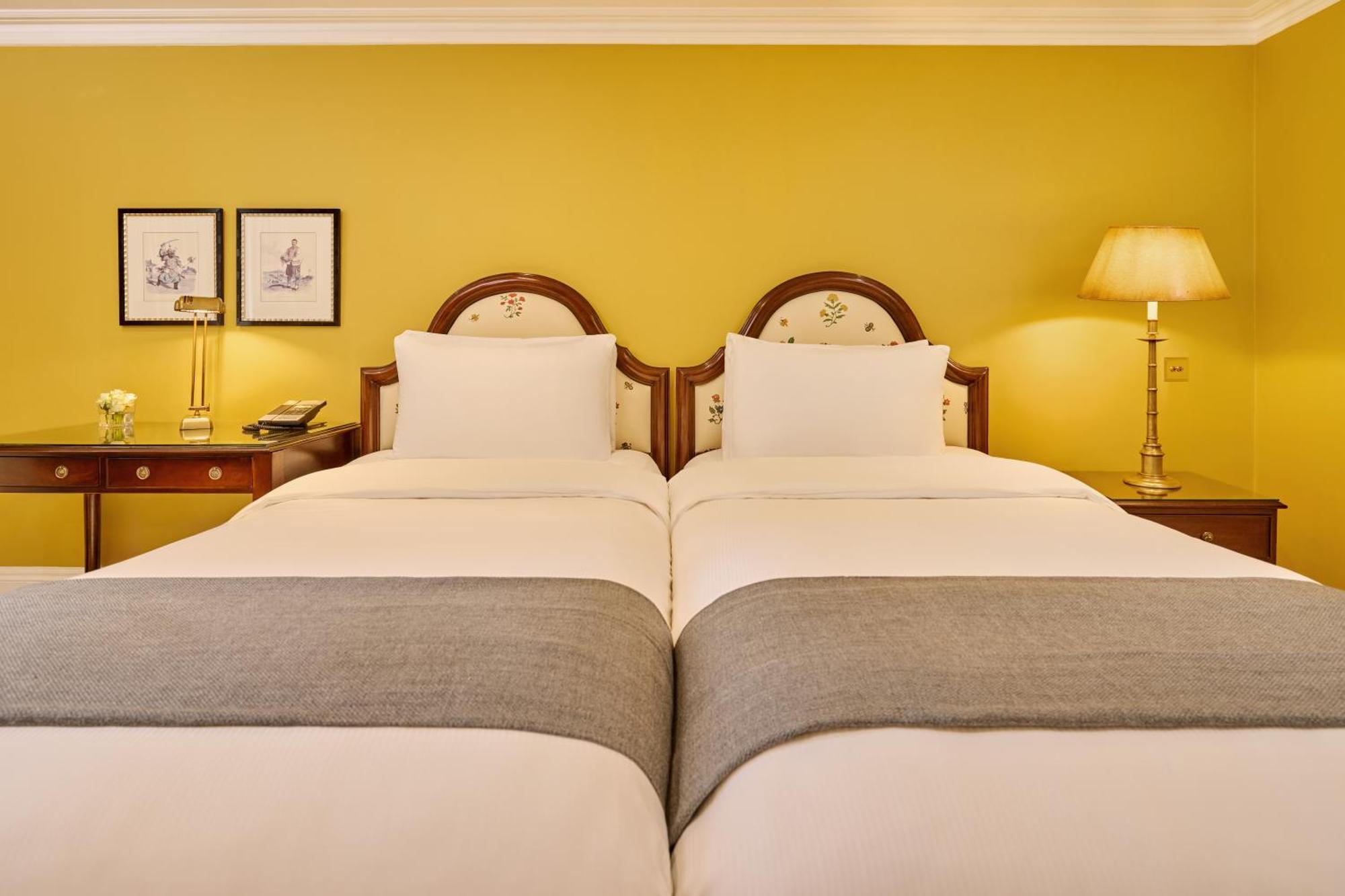 Hotel Roseate House London